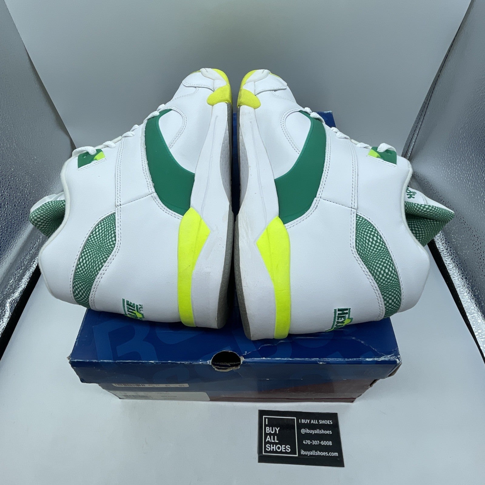 Size 13 - Reebok Court Victory Pump x Michael Chang White 2013 (J14306)