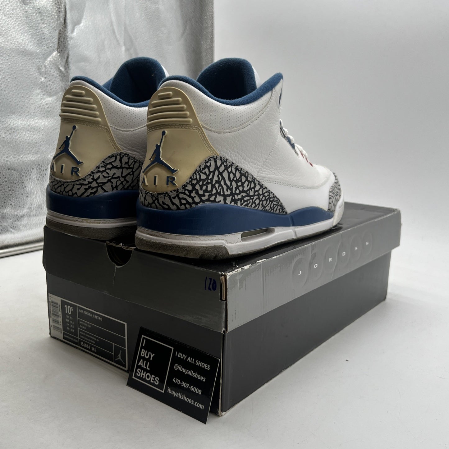 Size 10.5 - Air Jordan 3 Retro 2001 True Blue (136064-141)