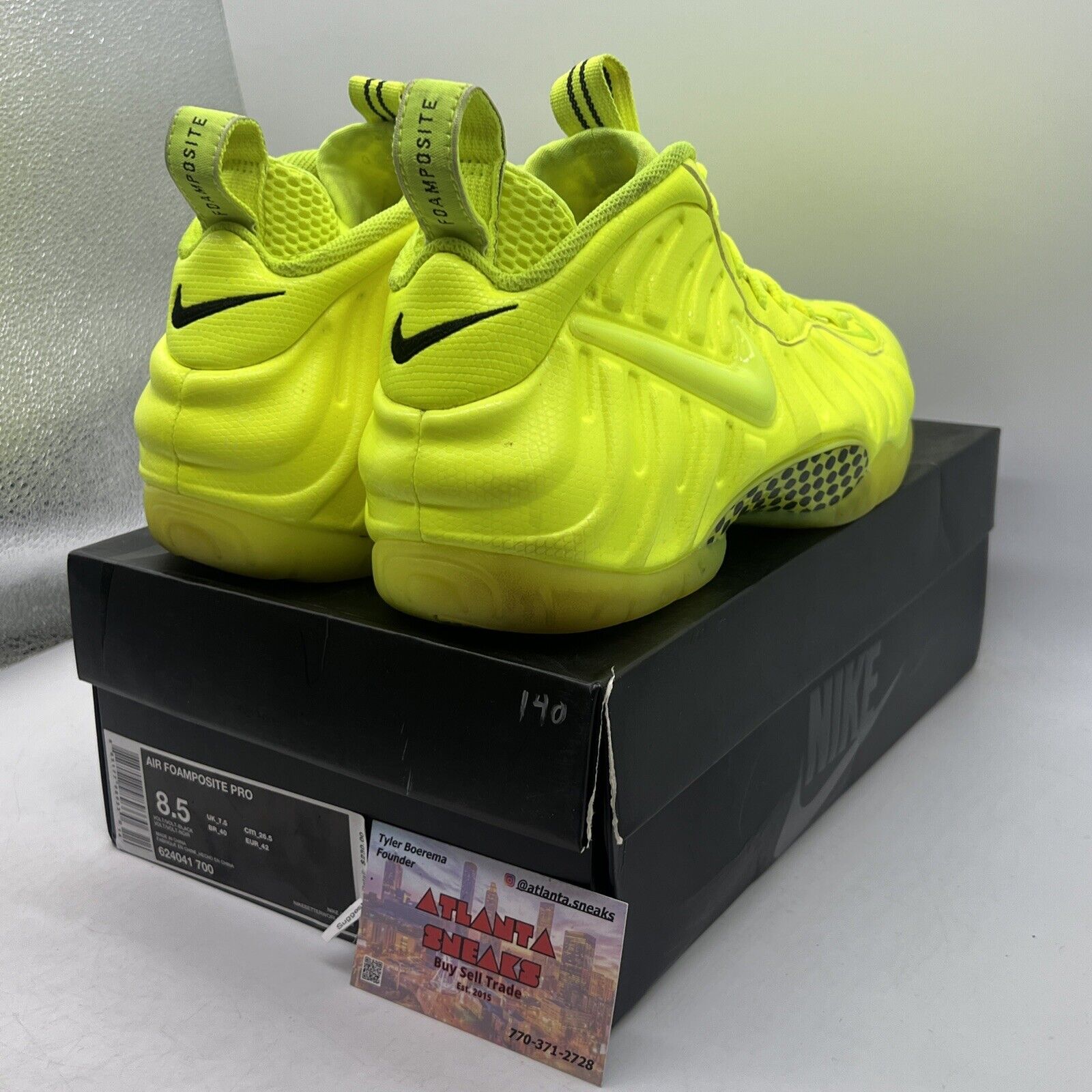 Size 8.5 - Nike Air Foamposite Pro Volt 2014 Black (624041-700)