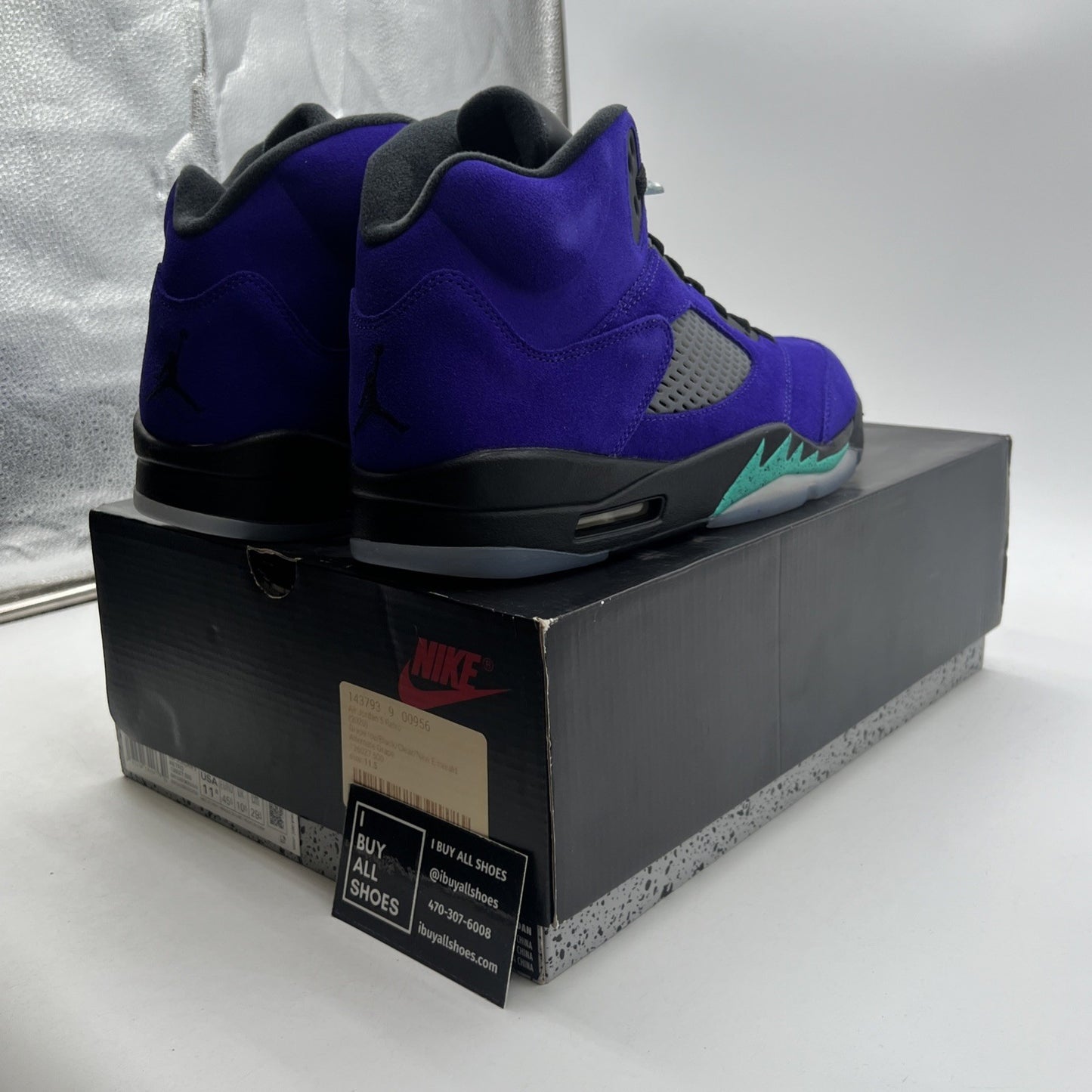 Size 11.5 - Air Jordan 5 Retro Alternate Grape 2020 (136027-500)