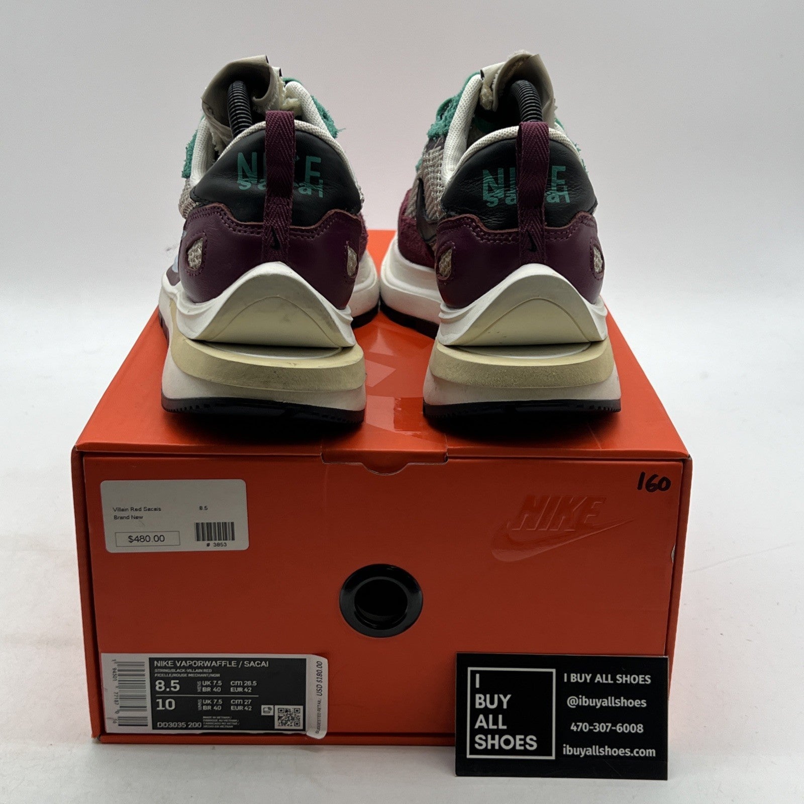 Size 8.5 - Nike sacai x VaporWaffle SP Villain Red (DD3035-200)