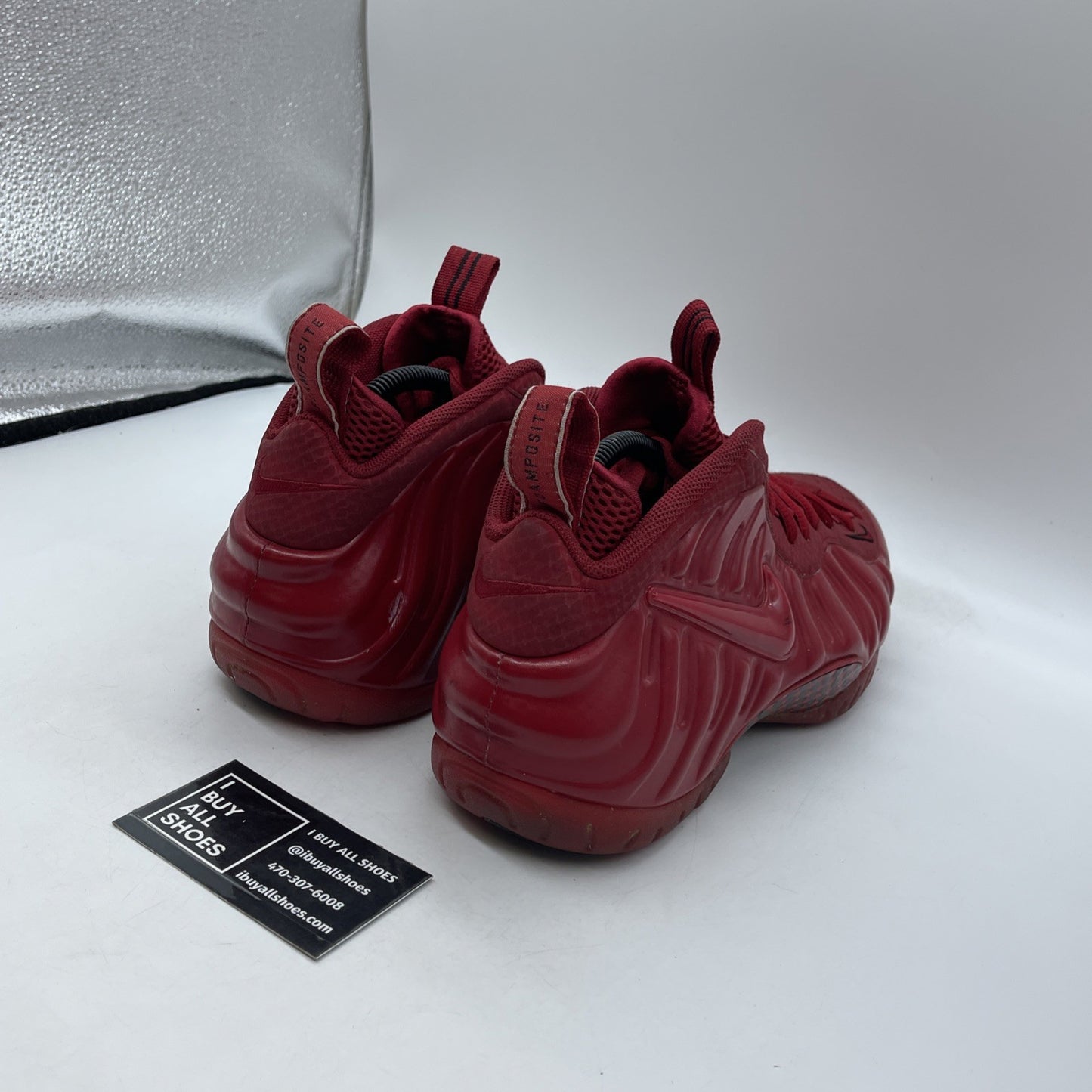 Size 9 - Nike Air Foamposite Pro Gym Red (624041-608)
