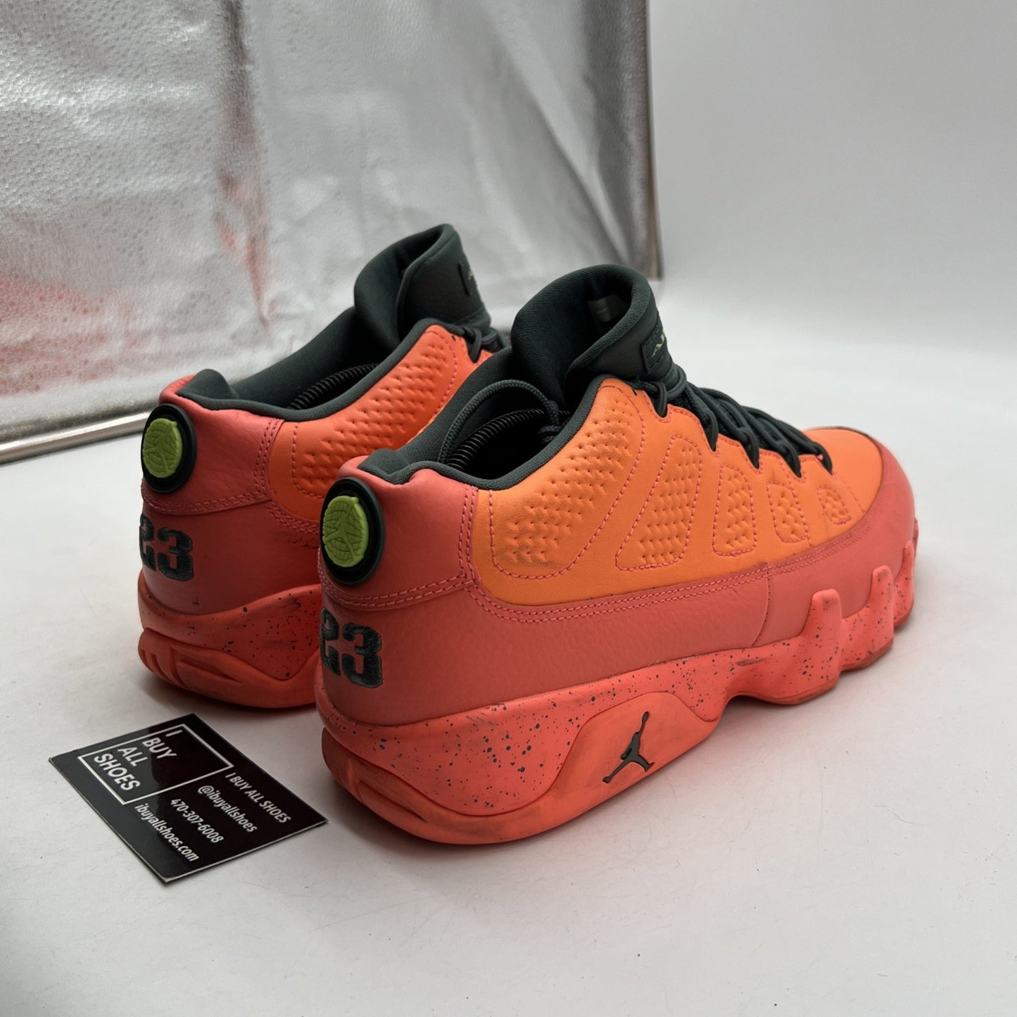 Size 11 - Air Jordan 9 Low Bright Mango (842822-805)