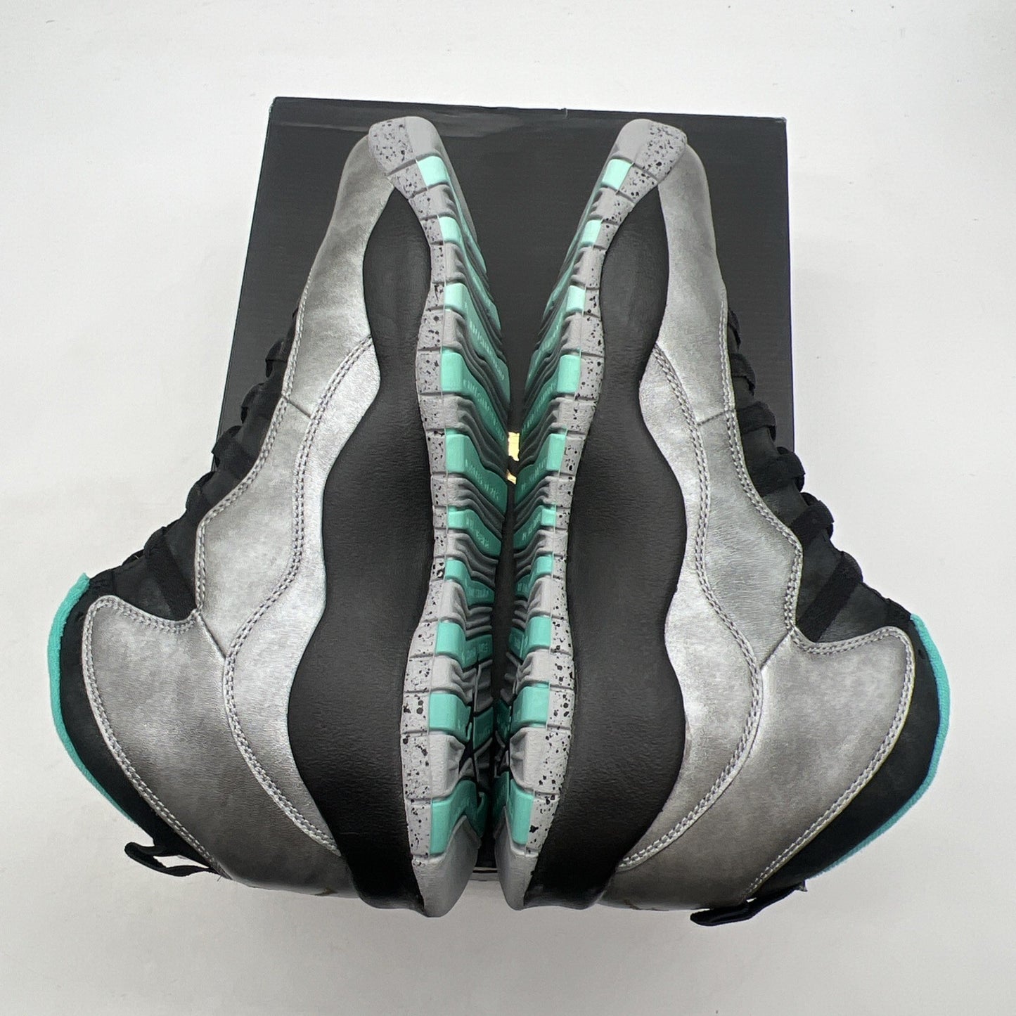 Size 9.5 - Air Jordan 10 Retro Lady Liberty (705178-045)