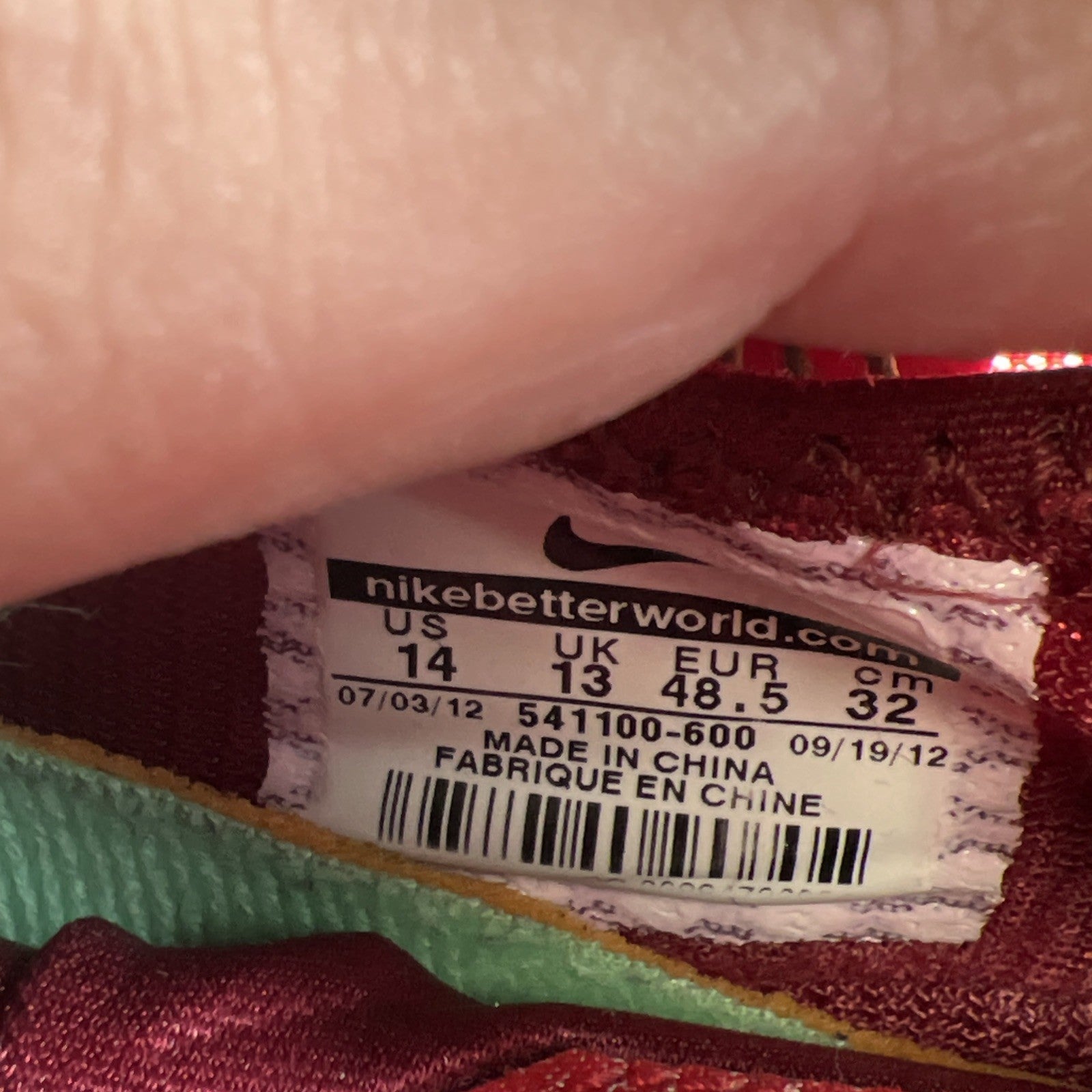Size 14 - Nike LeBron 10 Christmas (541100-600)