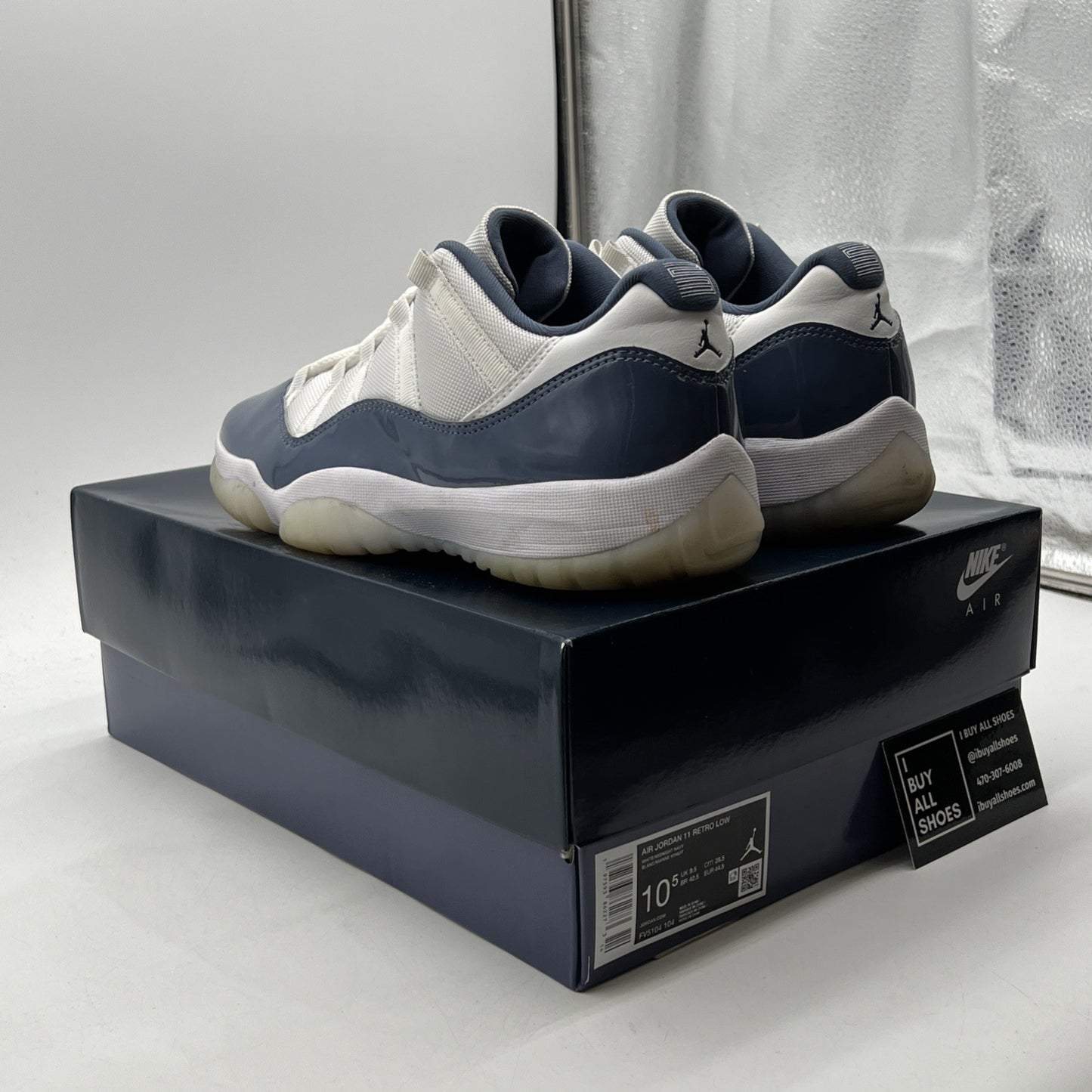 Size 10.5 - Air Jordan 11 Retro Low Diffused Blue (FV5104-104)