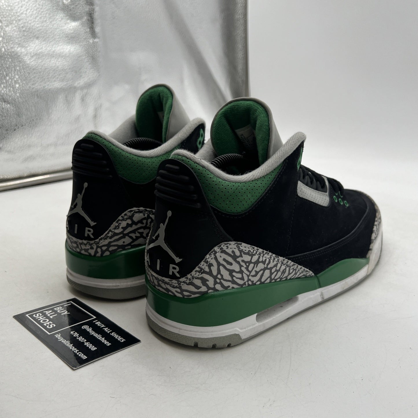 Size 9.5 - Air Jordan 3 Retro Mid Pine Green (CT8532-030)