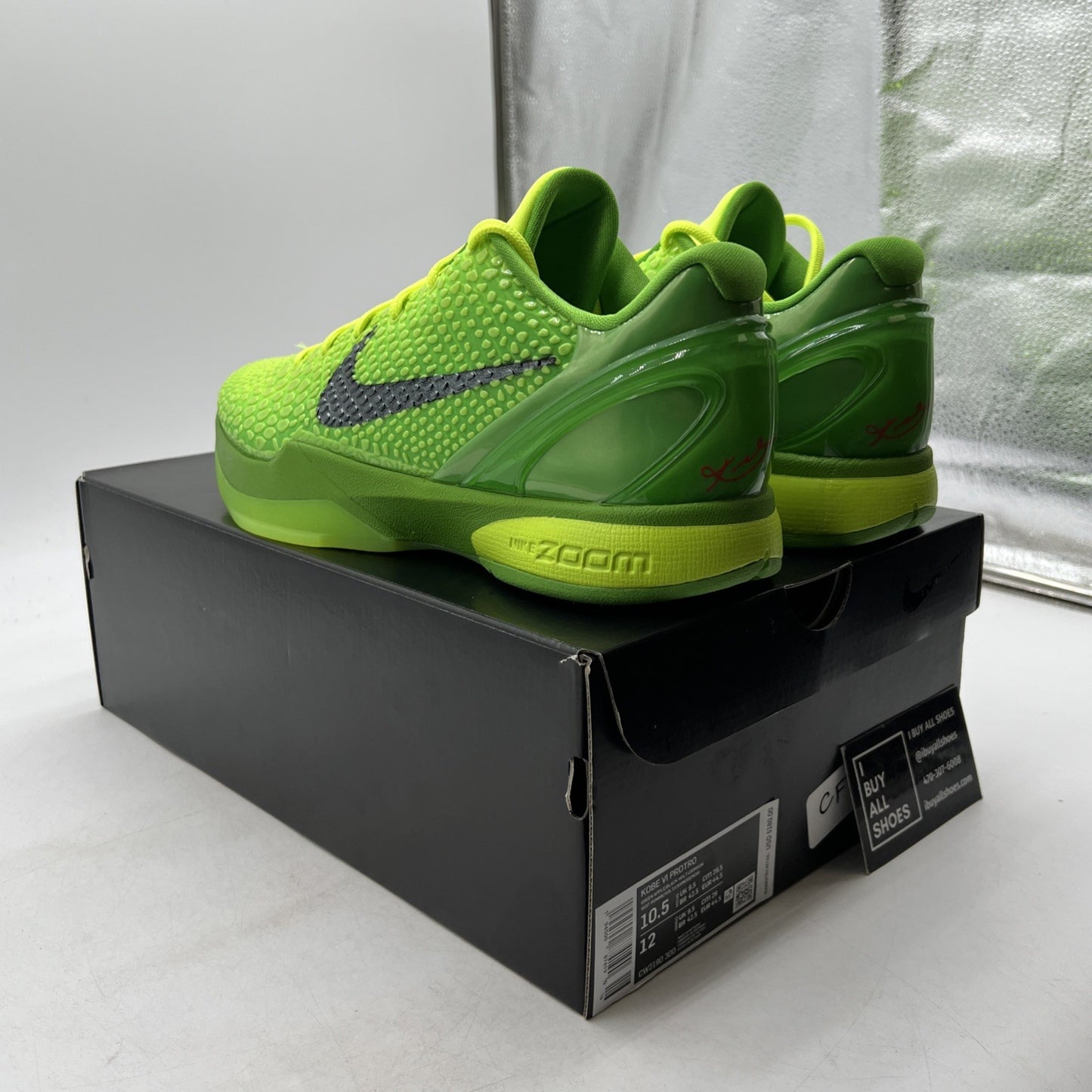 Size 10.5 - Nike Zoom Kobe 6 Protro Low Grinch (CW2190-300)