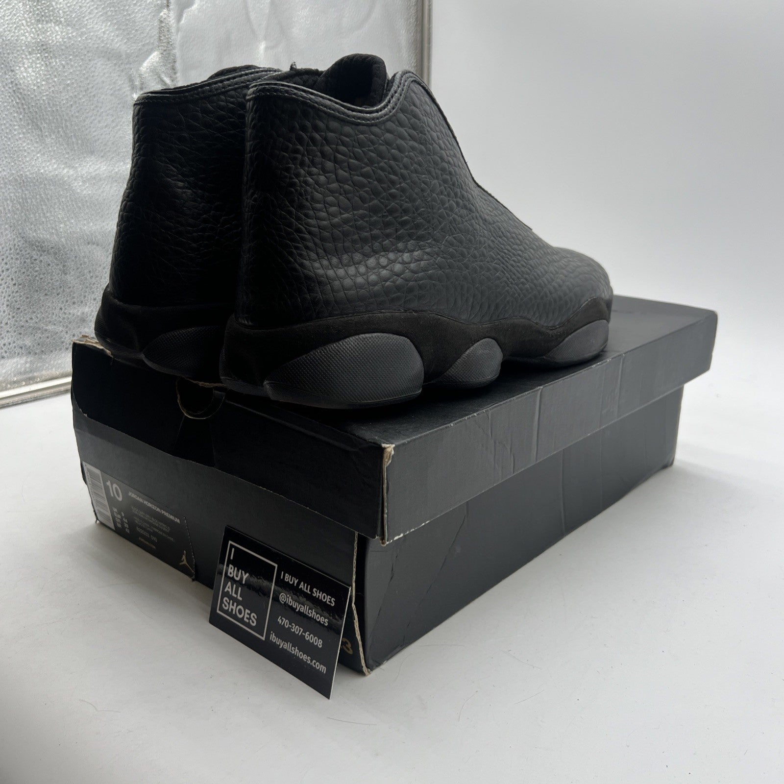 Size 10 - Jordan Horizon Premium Black Croc (822333-010)
