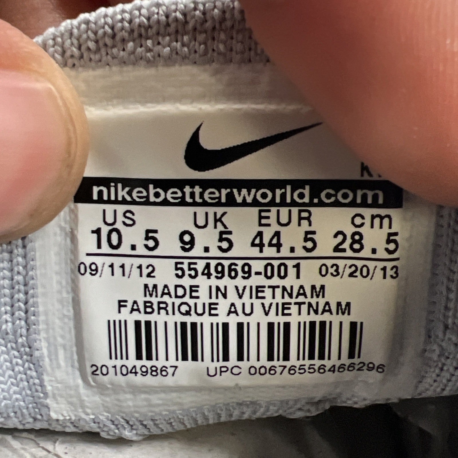 Size 10.5 - Nike Lunar Flyknit Chukka Wolf Grey (554969-001)