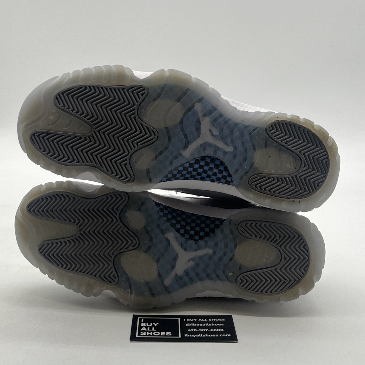 Size 8.5 - Air Jordan 11 Retro Low Cement Grey (AV2187-140)