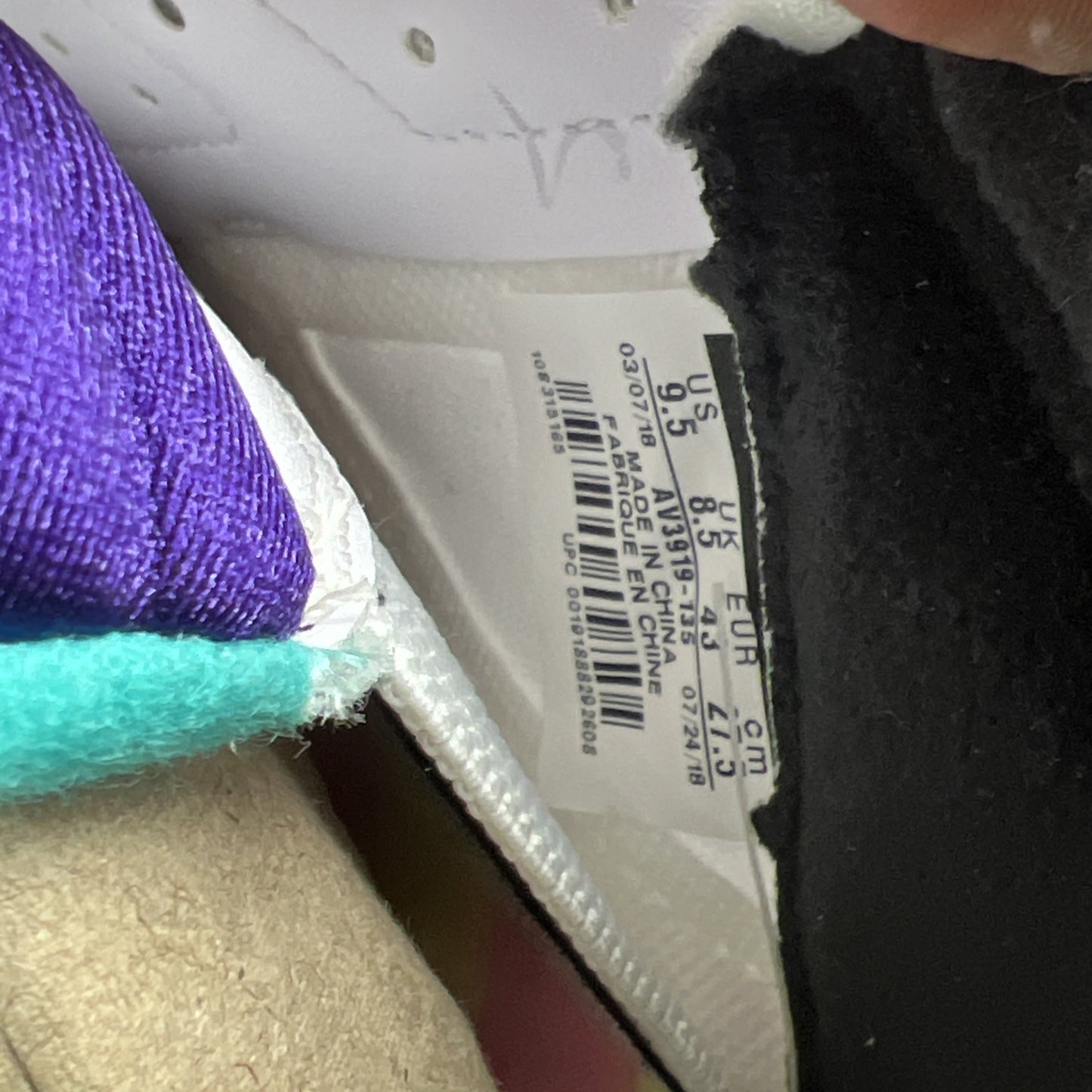 Size 9.5 - Air Jordan 5 Retro NRG Fresh Prince (AV3919-135)