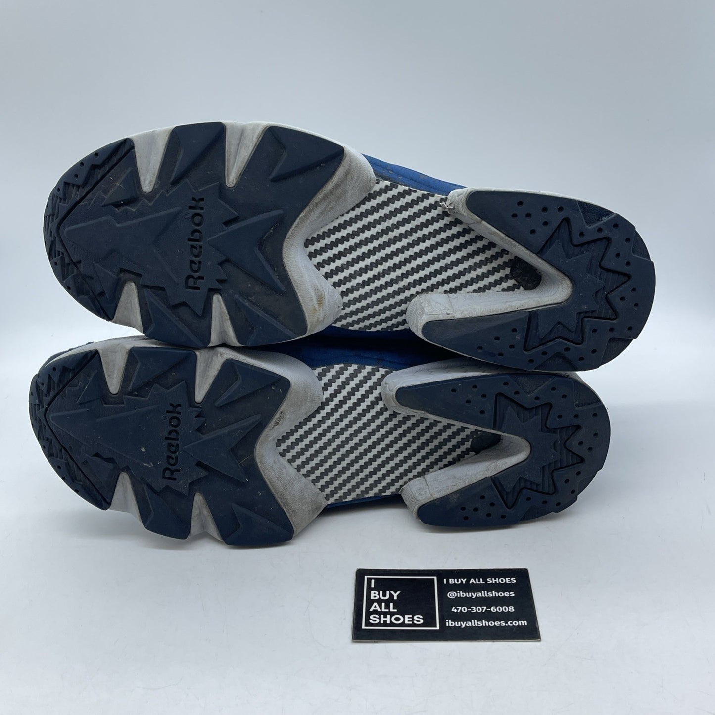 Size 11.5 - Reebok Low-Cut Sneakers Nvy Blue Grey Suede (V65752)