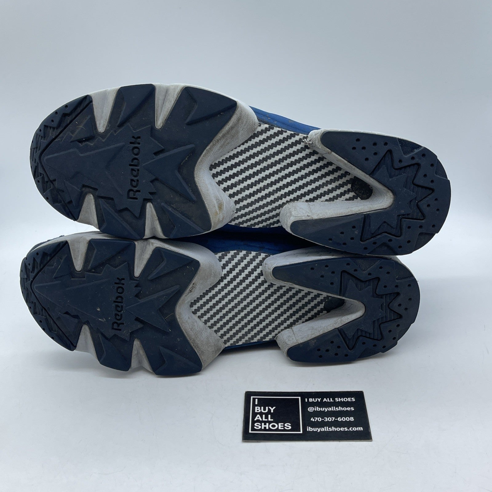 Size 11.5 - Reebok Low-Cut Sneakers Nvy Blue Grey Suede (V65752)