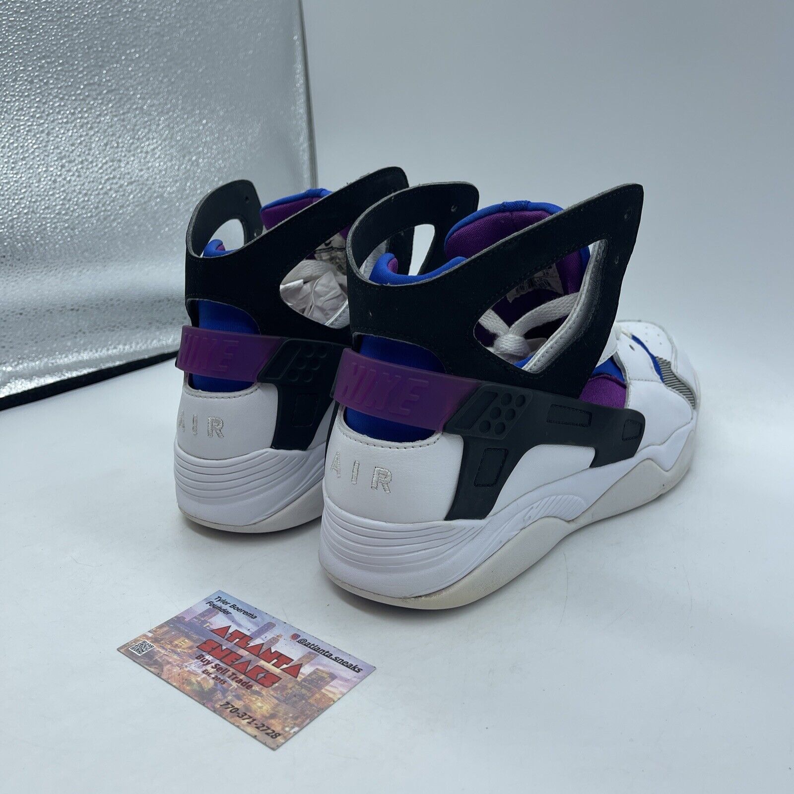 Size 10 - Nike Air Flight Huarache PRM QS 2014 OG Purple Leather (686203-100)