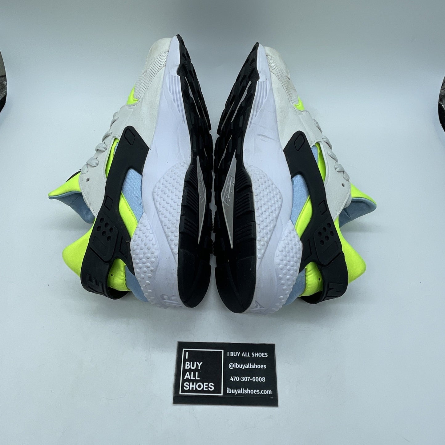 Size 13 - Nike Air Huarache Off White (318429-107)