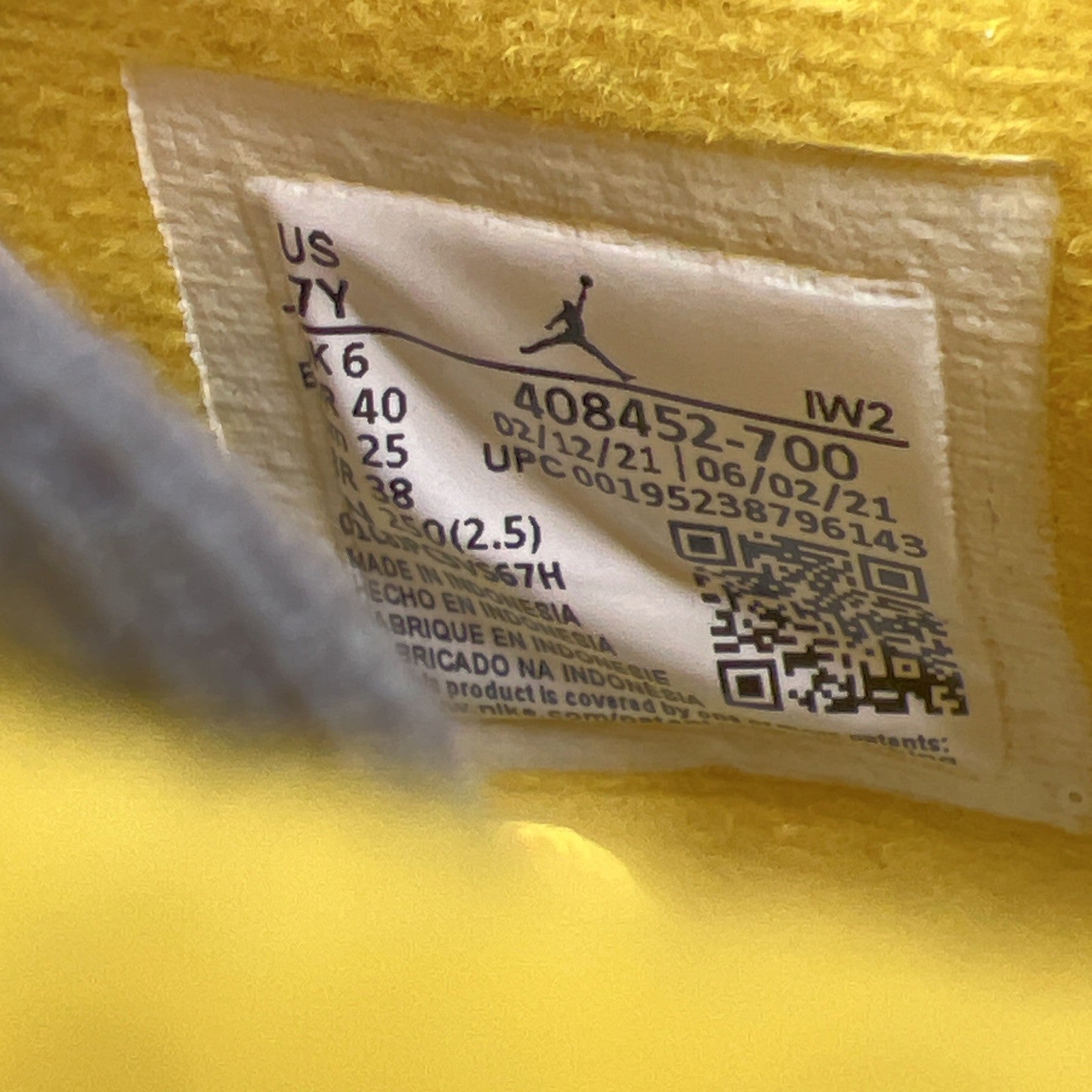 Size 7Y - Air Jordan 4 Retro GS Tour Yellow 2021 - (408452-700)