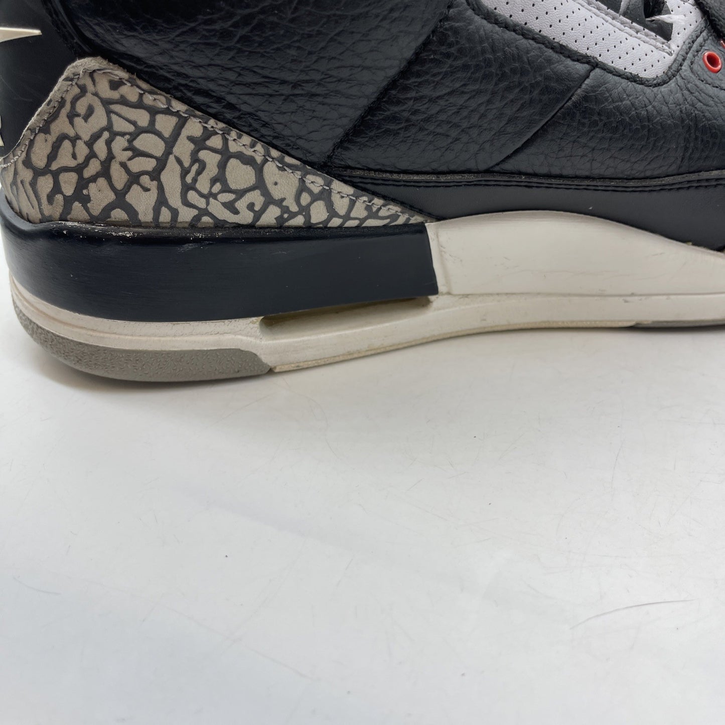 Size 12 - Jordan 3 Retro OG Mid Black Cement Grey Leather Suede (854262-001)