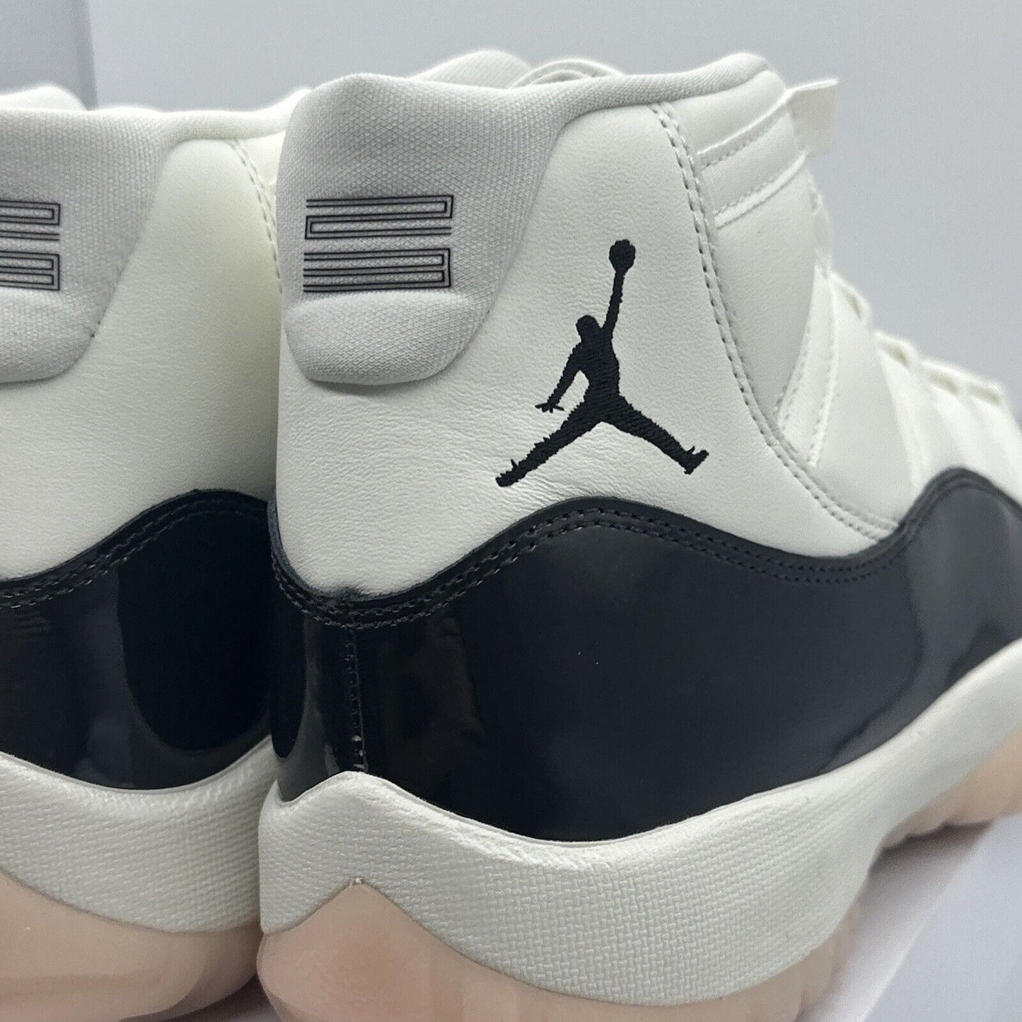 Size 12 W - Jordan 11 Mid Neapolitan W. 10.5 Men’s New Brown Cream Ice Pink
