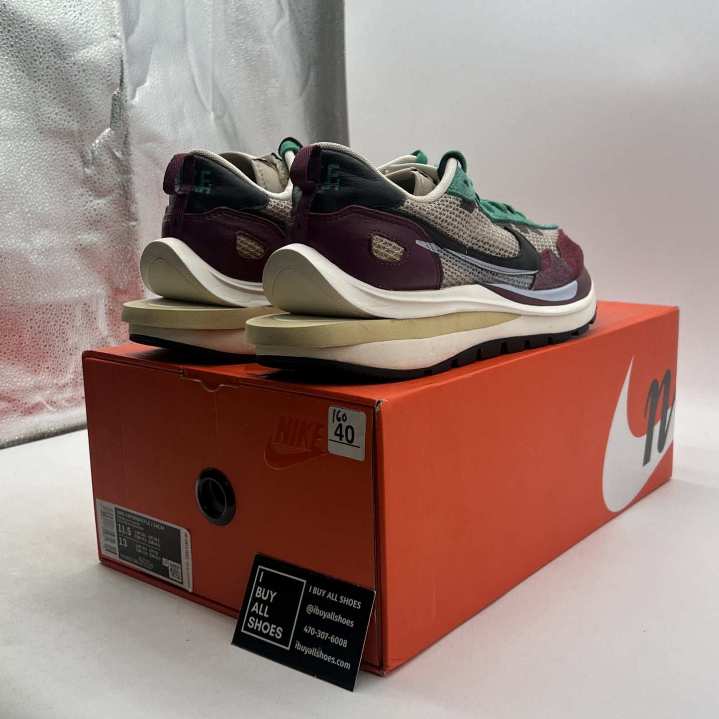 Size 11.5 - sacai x Nike VaporWaffle SP Villain Red (DD3035-200)