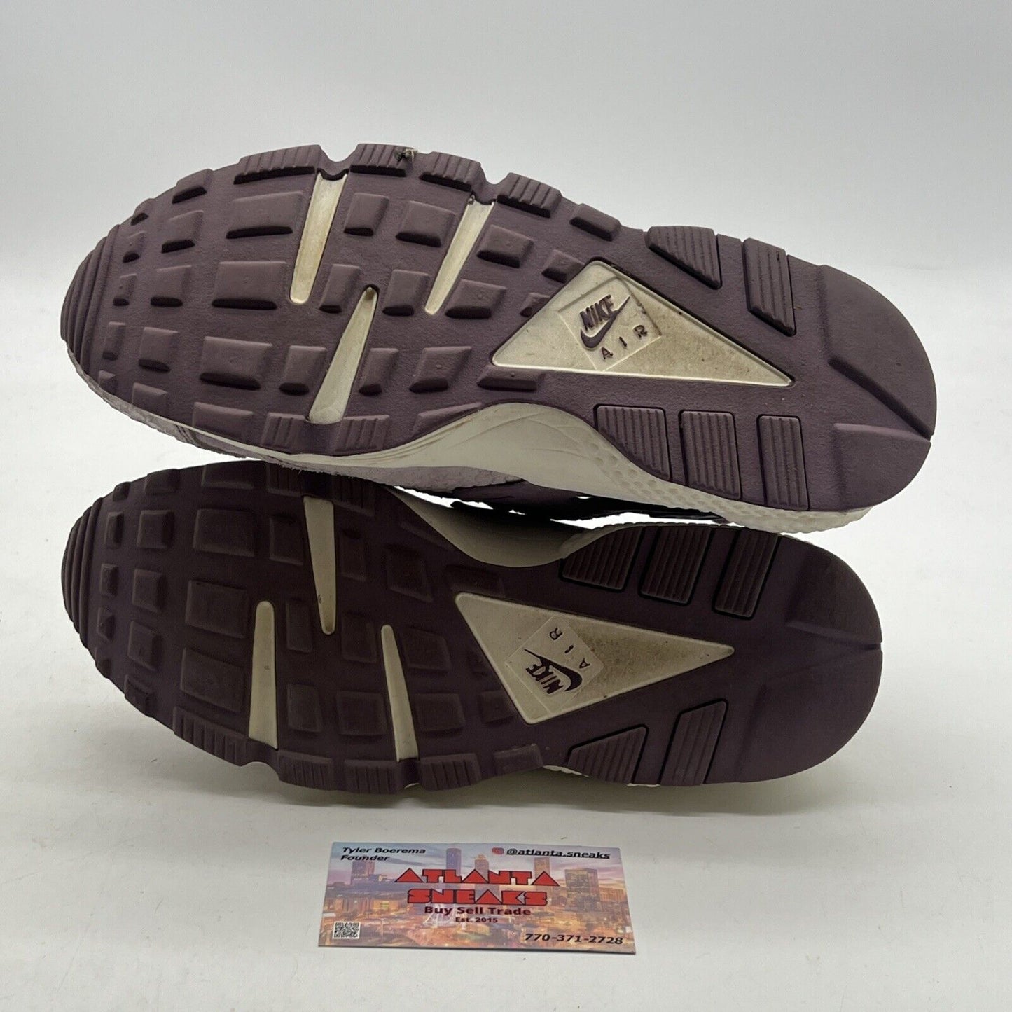 Size 8.5 - Nike Huarache Run Premium Violet Dust W (683818-500)