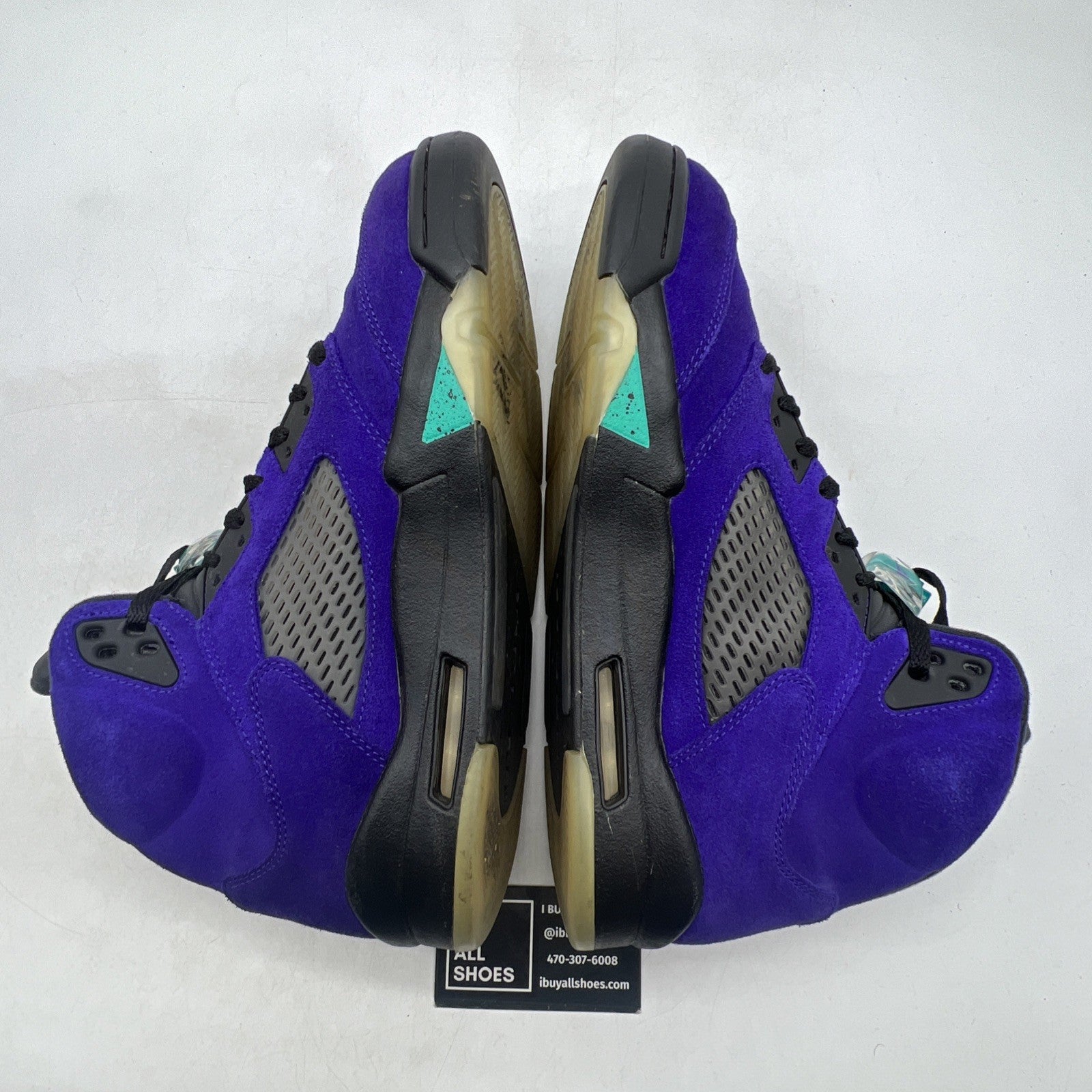 Size 10.5 - Air Jordan 5 Retro Alternate Grape 2020 (136027-500)