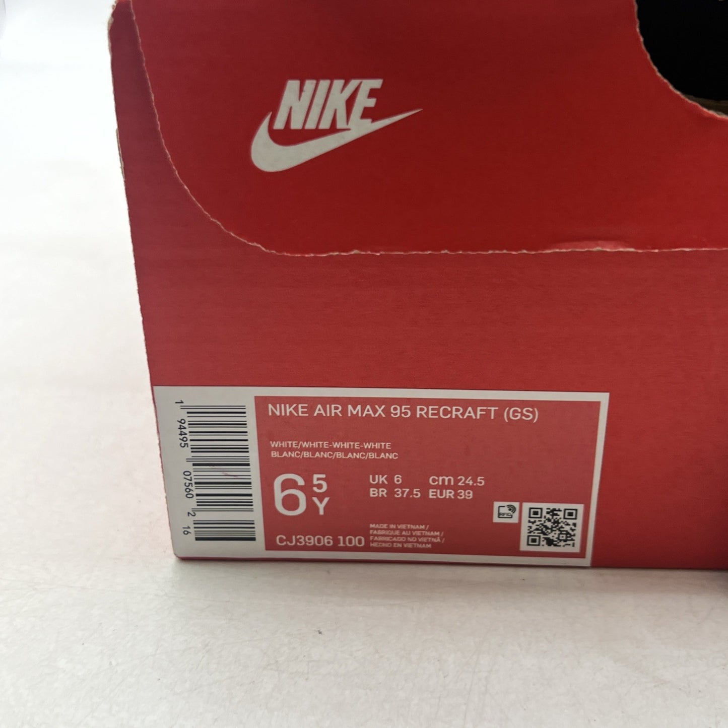 Size 6.5Y - Nike Air Max 95 Essential White Silver (CJ3906-100)