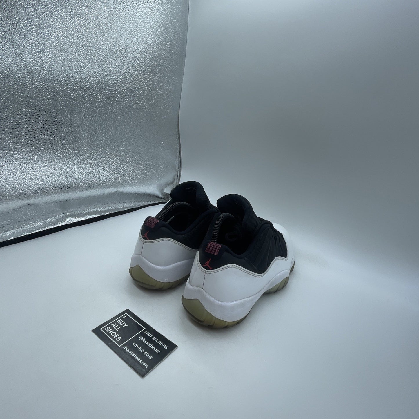 Size 8.5 - Air Jordan 11 Retro Low Tuxedo (528895-110)
