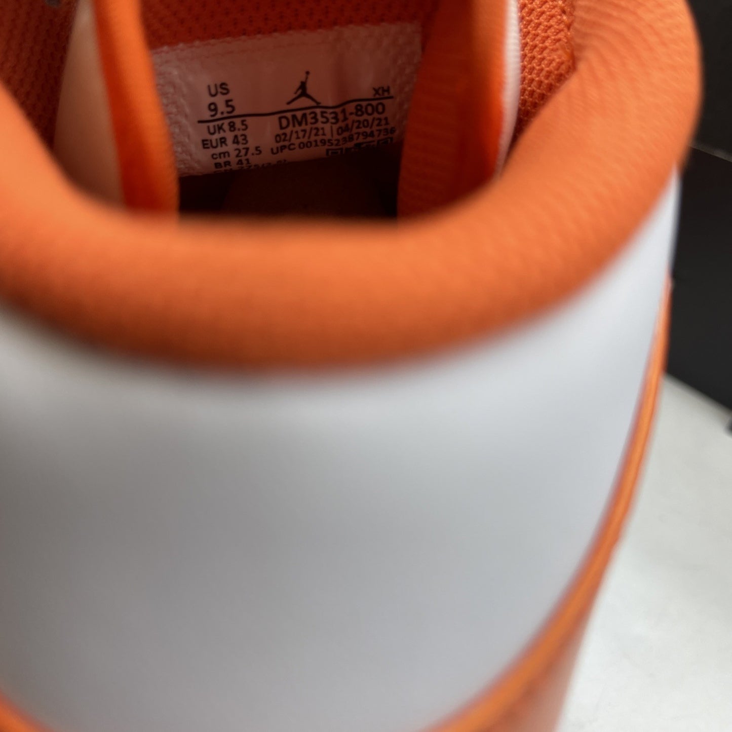 Size 9.5 - Air Jordan 1 SE Mid Electro Orange (DM3531-800)