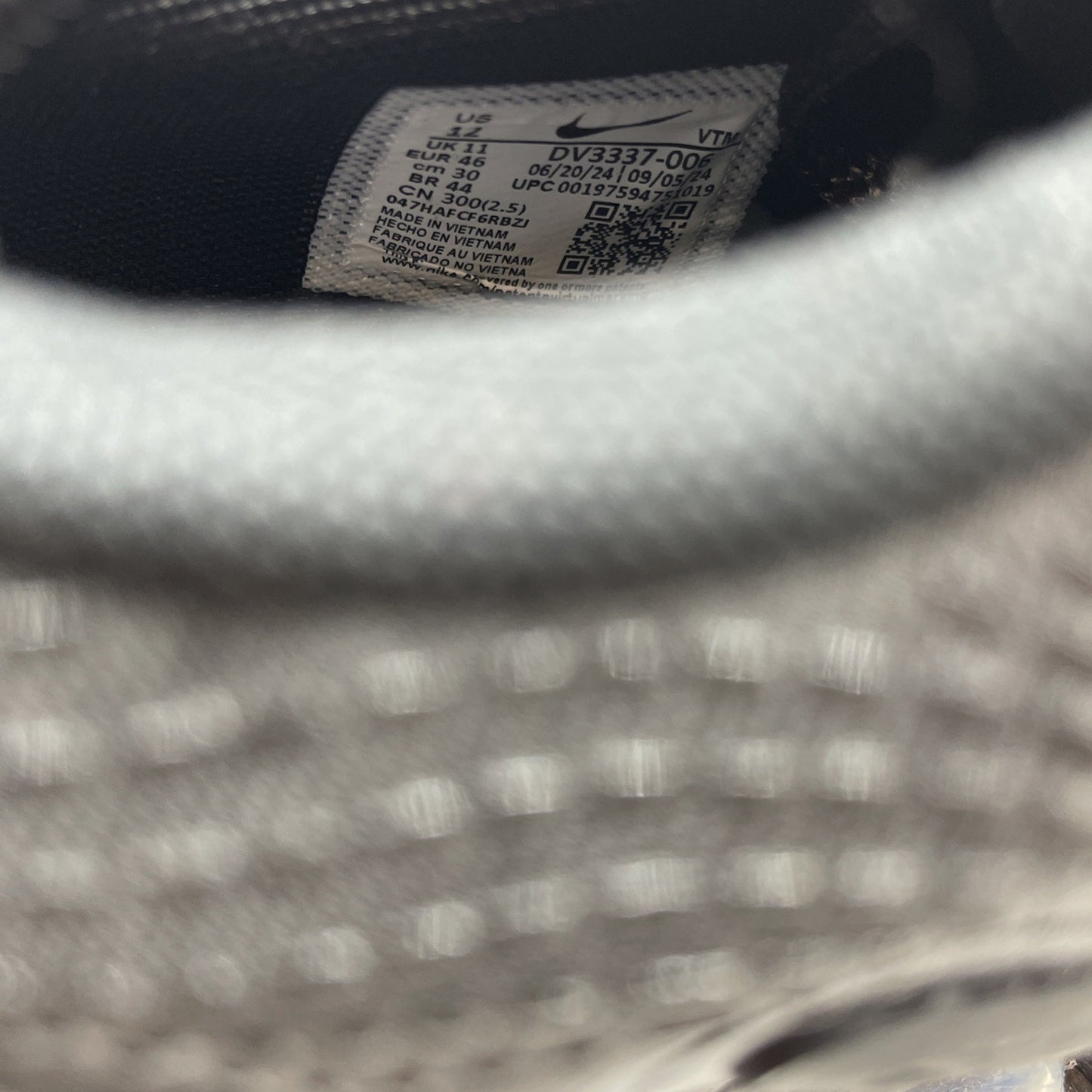 Size 12 - Nike Air Max DN Black Metallic Grey (DV3337-006)