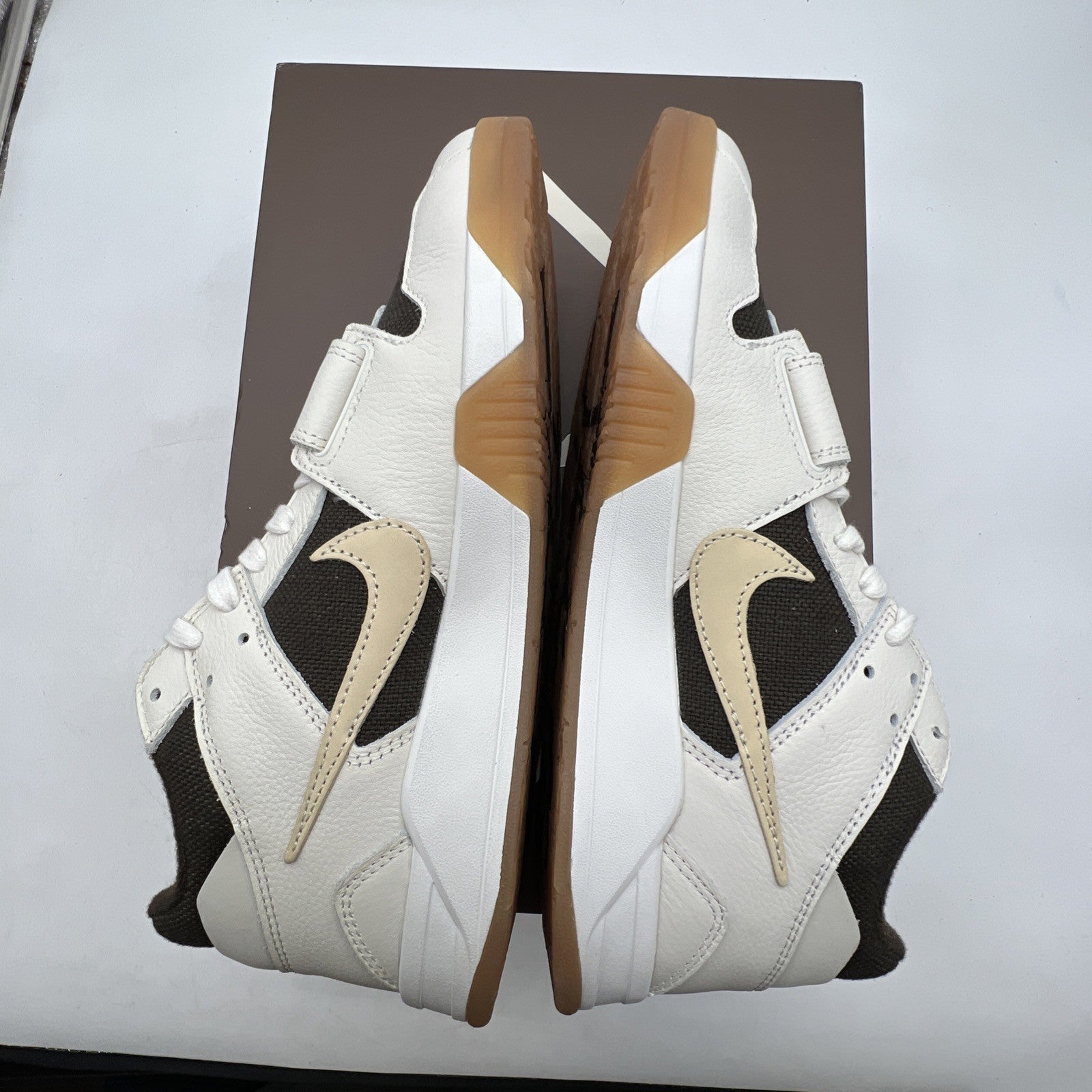 Size 10 - Travis Scott x Jordan Jumpman Jack TR Sail (FZ8117-100)
