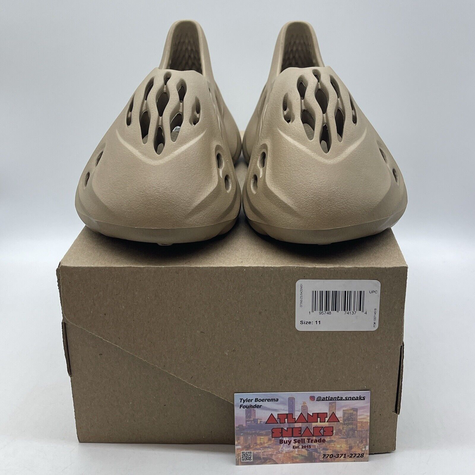 Size 11 - adidas Yeezy Foam RNNR Ochre Brown Leather (GV6842)