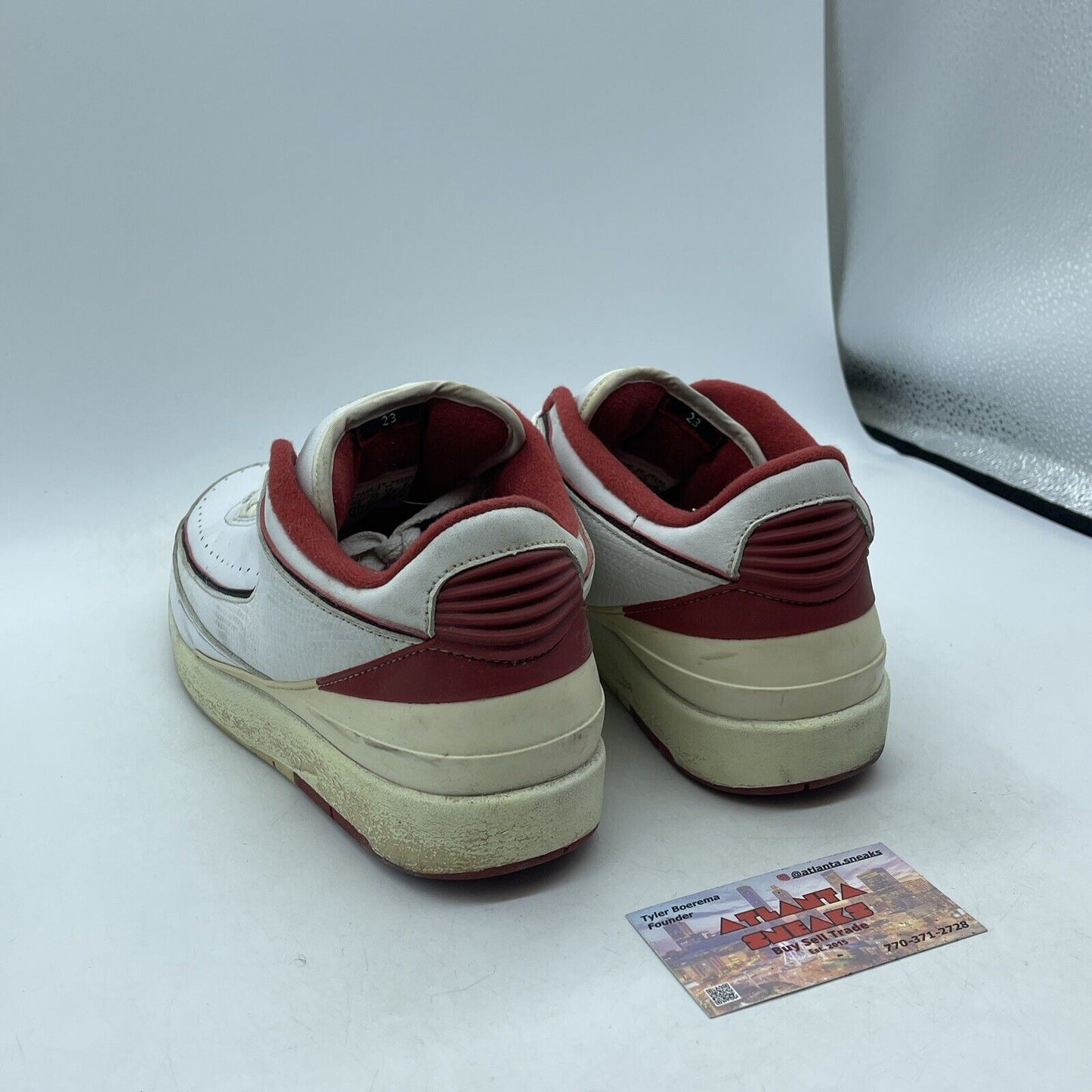 Size 10.5 - Air Jordan 2 Retro Low White Varsity Red White Leather (309837-101)
