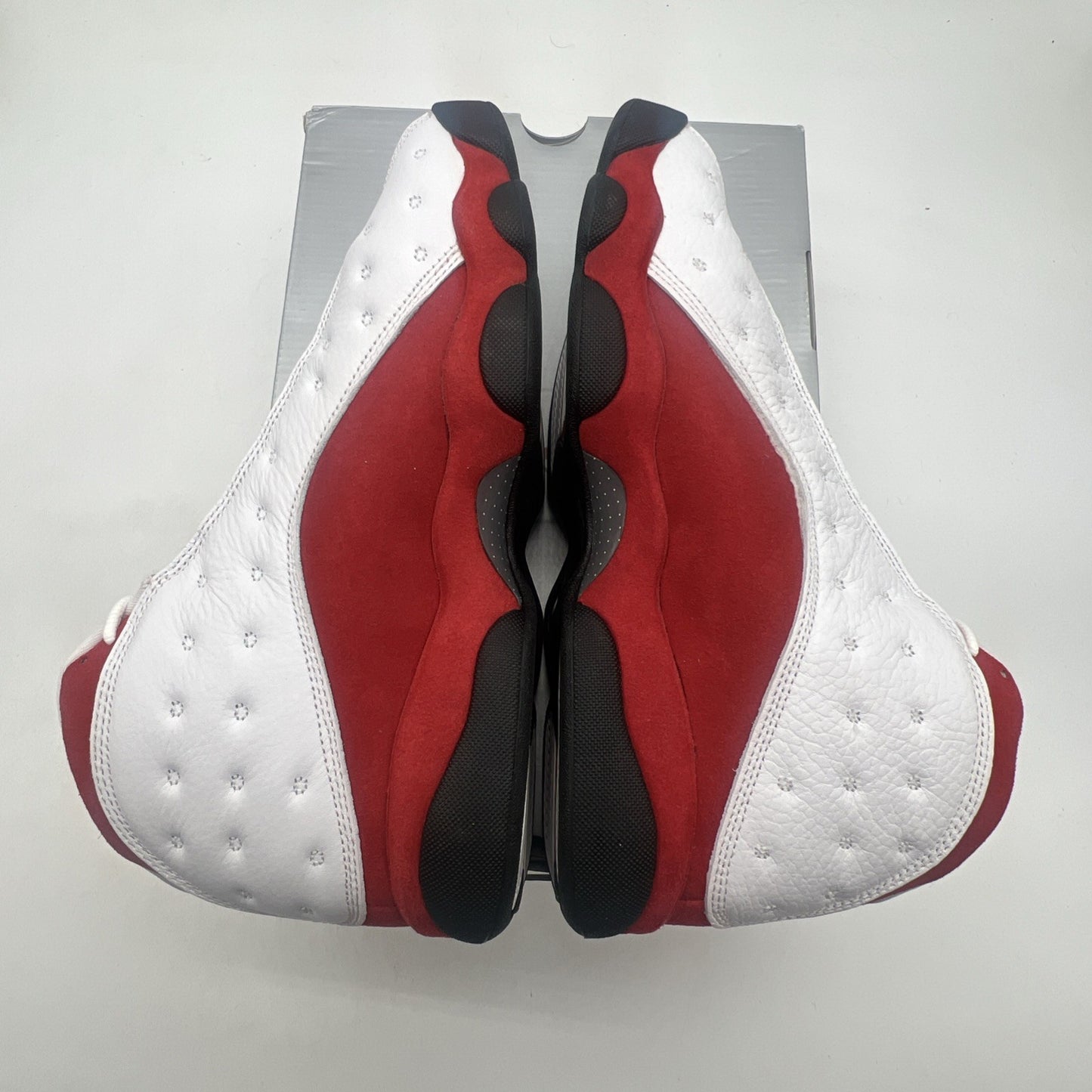 Size 8.5 - Air Jordan 13 Retro Chicago 2017 (414571-122)