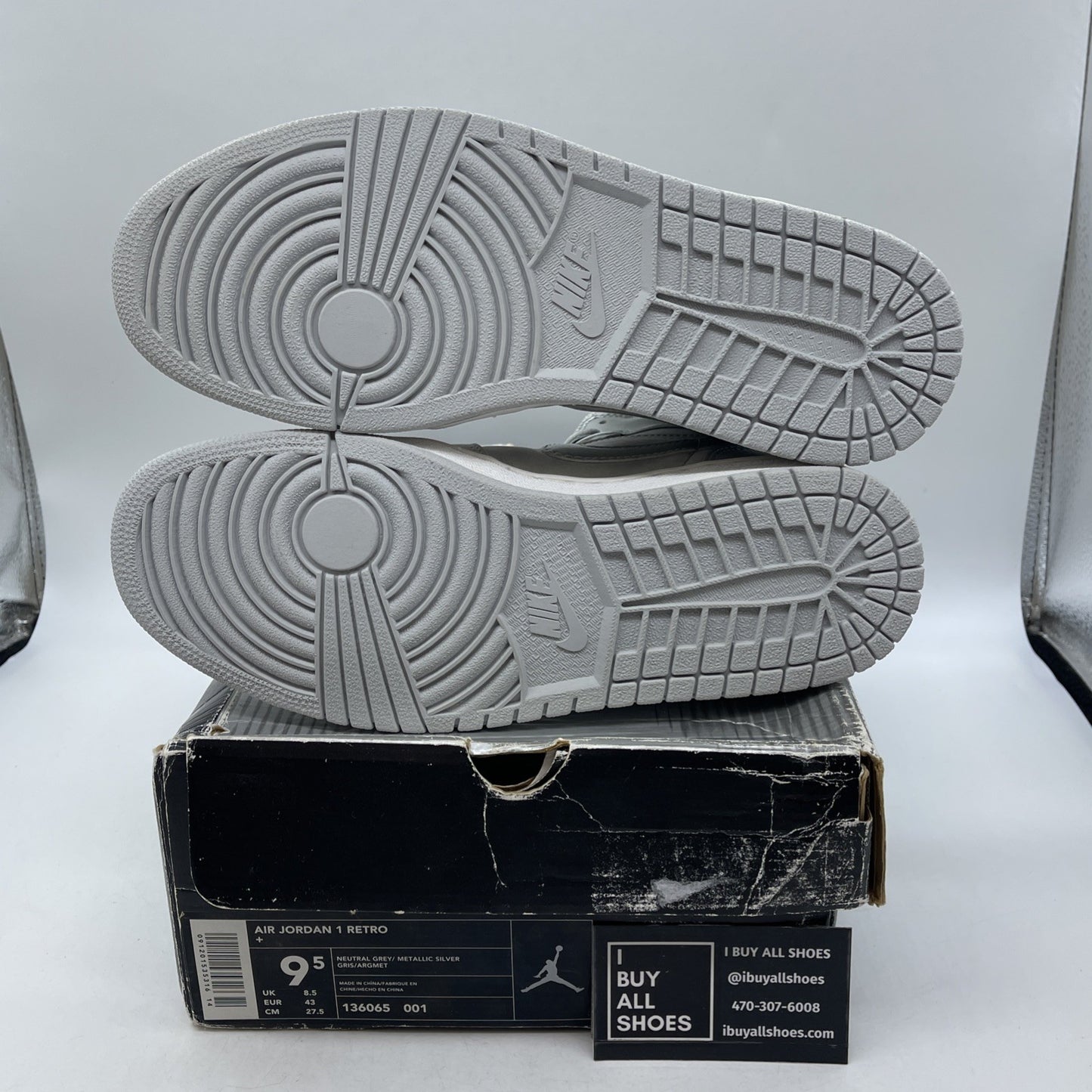 Size 9.5 - Air Jordan 1 Retro + 2001 Neutral Grey (136065-001)