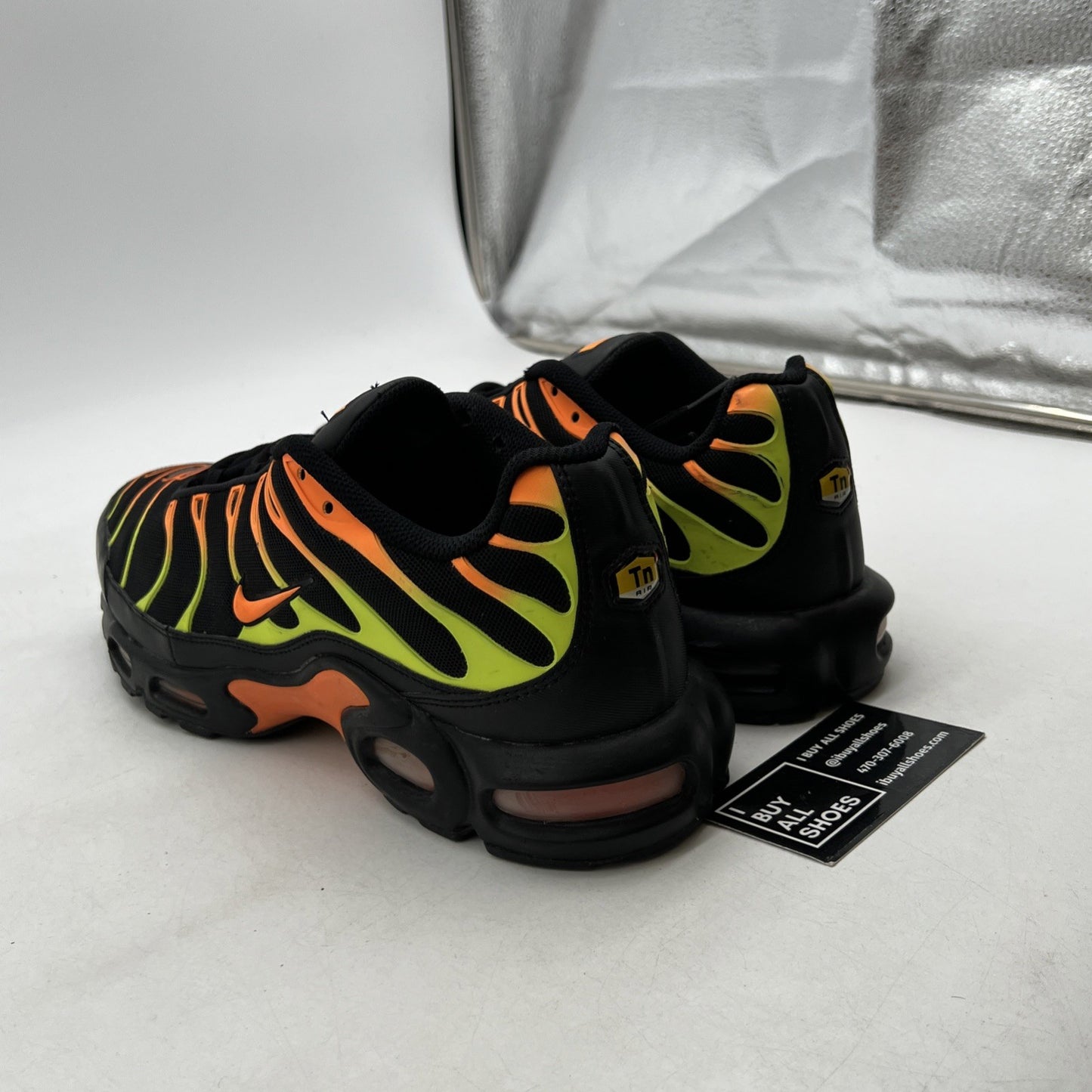 Size 12 - Nike Air Max Plus Black Volt Total Orange (852630-033)