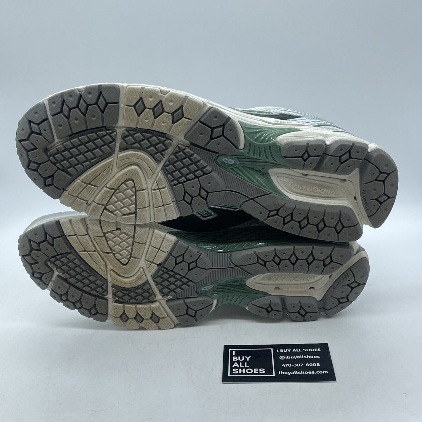 Size 10.5 - New Balance 860v2 Northern Lights Pack - Mallard Green (ML860GP2)