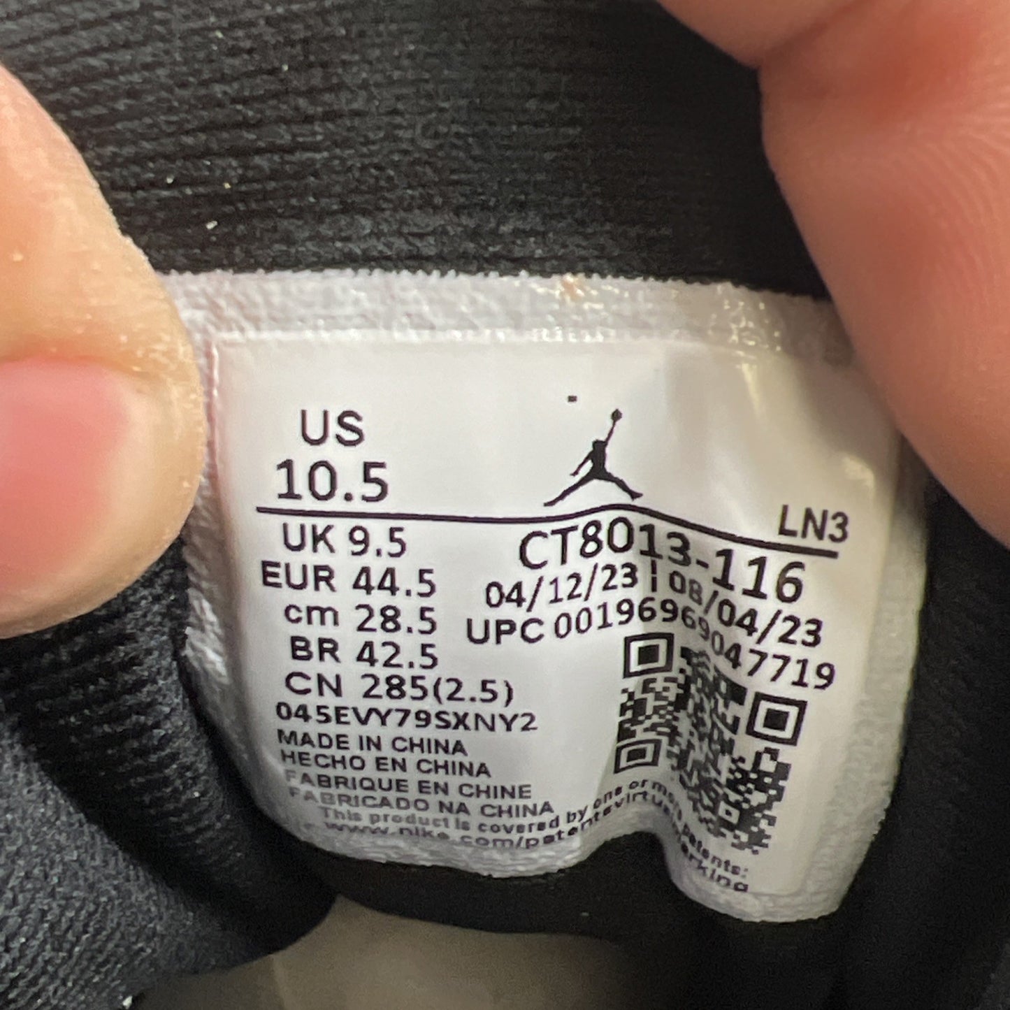 Size 10.5 - Air Jordan 12 Retro 2023 Mid Cherry (CT8013-116)