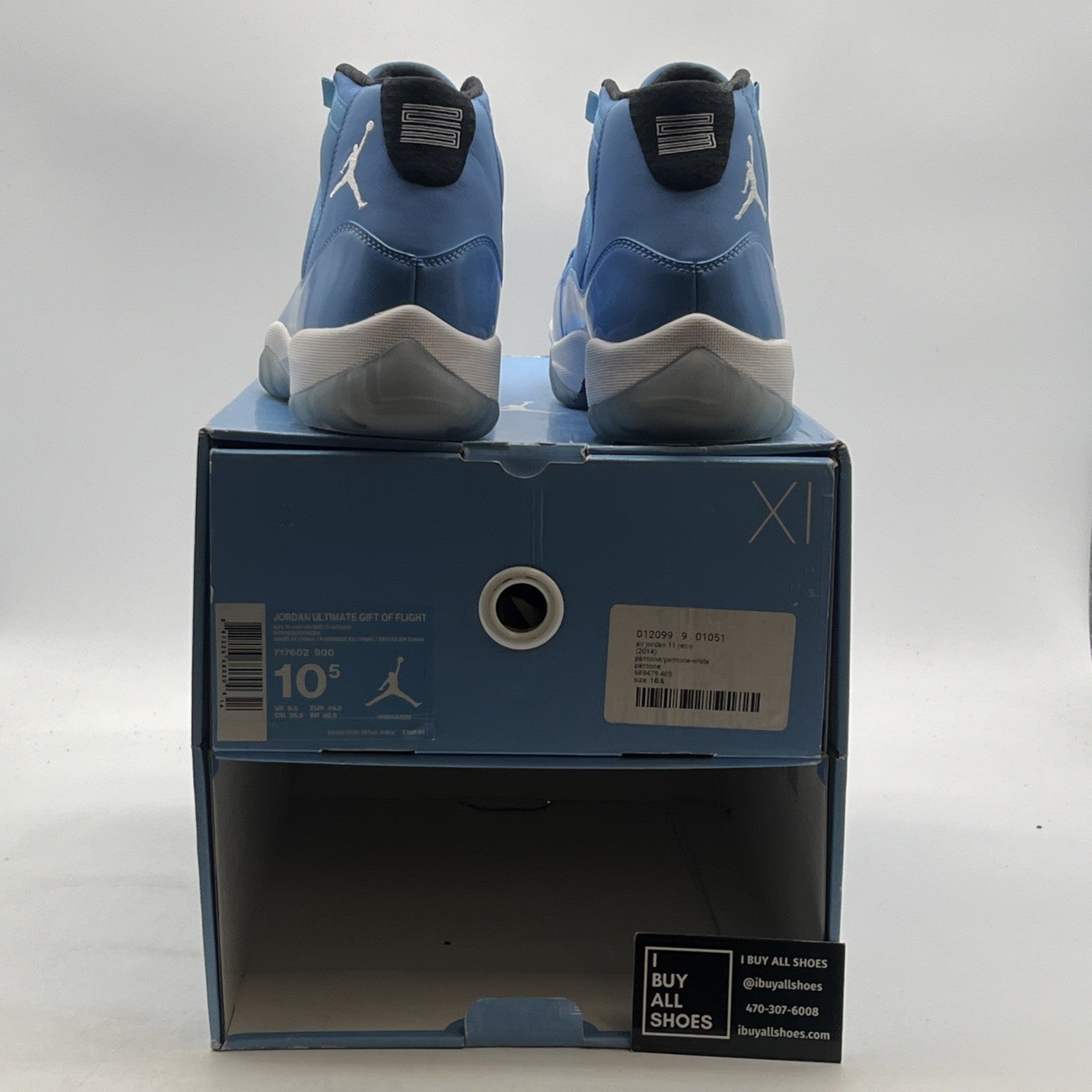 Size 10.5 - Air Jordan 11 Retro Pantone (689479-405)