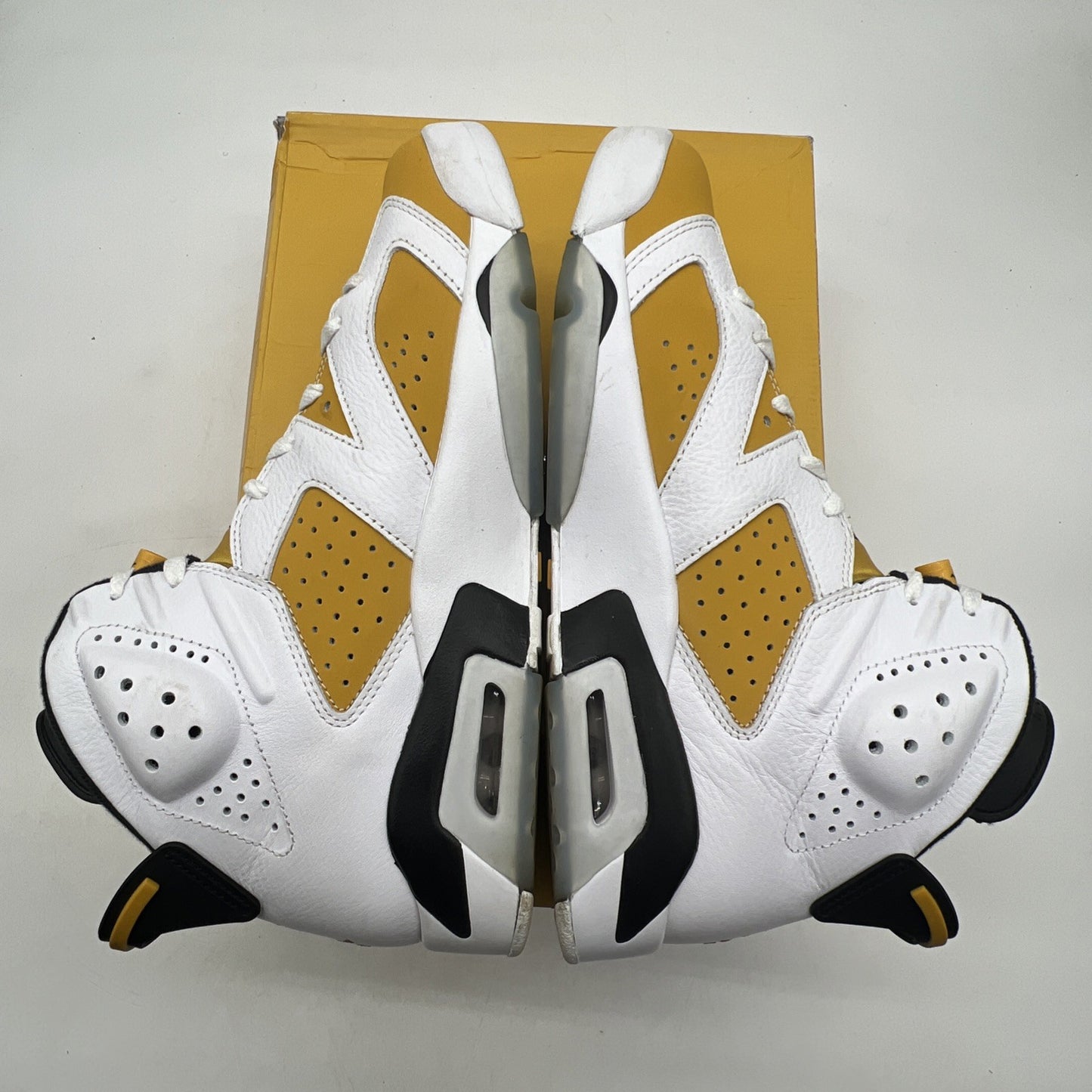 Size 10 - Air Jordan 6 Retro Yellow Ochre (CT8529-170)