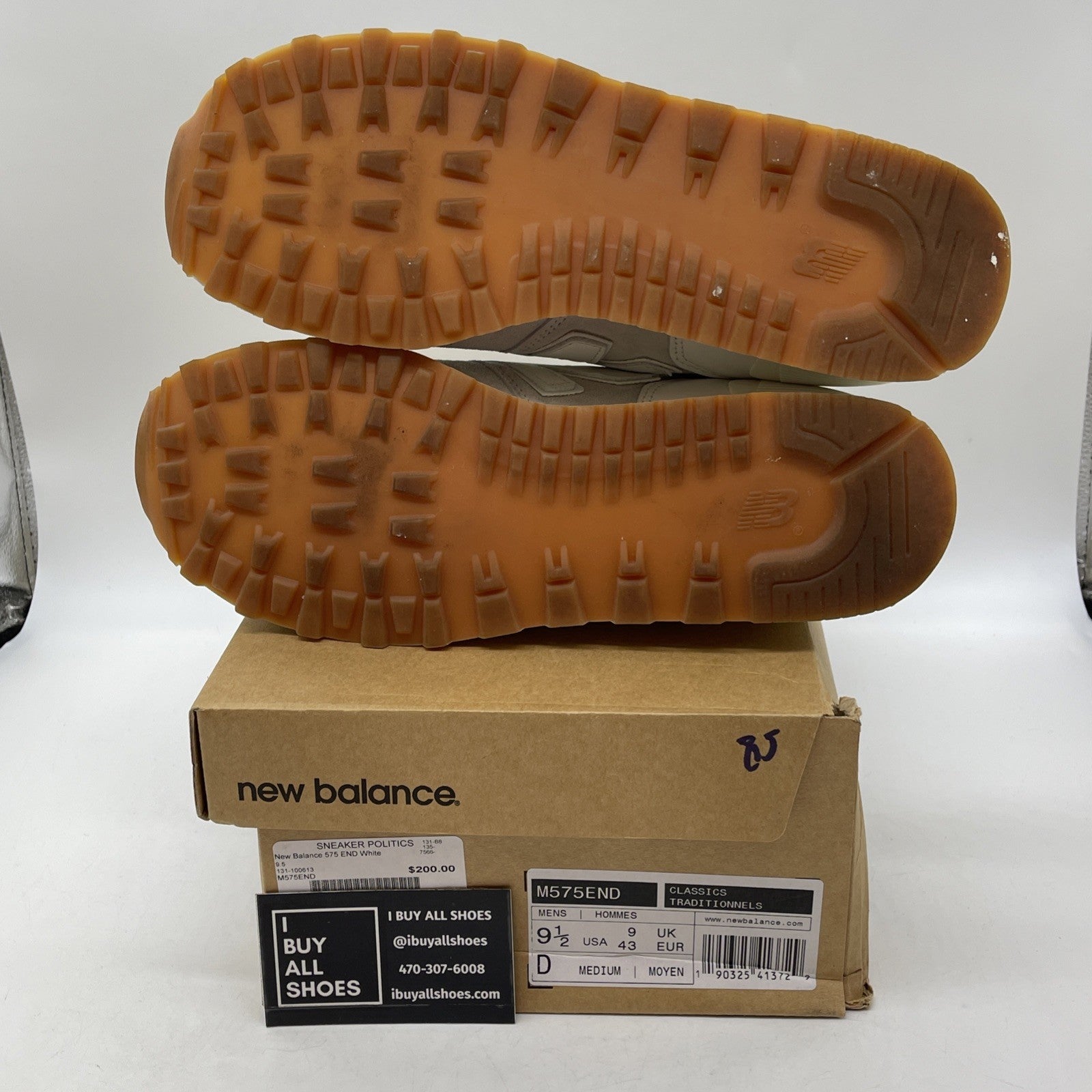 Size 9.5 - New Balance END. x 575 Made in England Marble White (M575END)