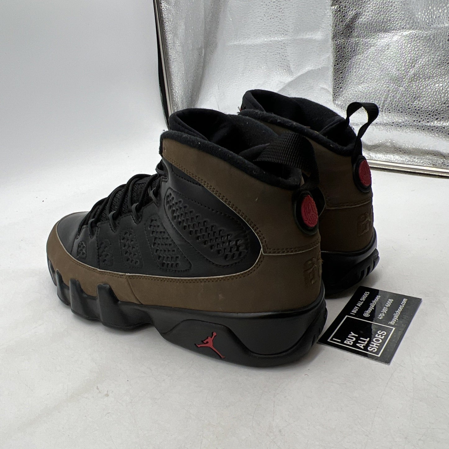 Size 9.5 - Air Jordan 9 Retro 2012 Olive (302370-020)