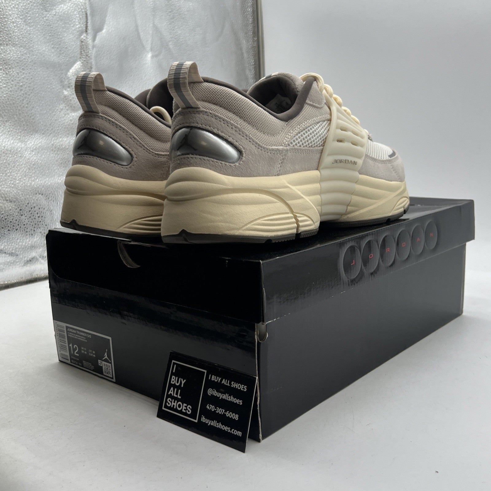 Size 12 - Air Jordan Trunner O/S Light Orewood Brown (IB3722-101)