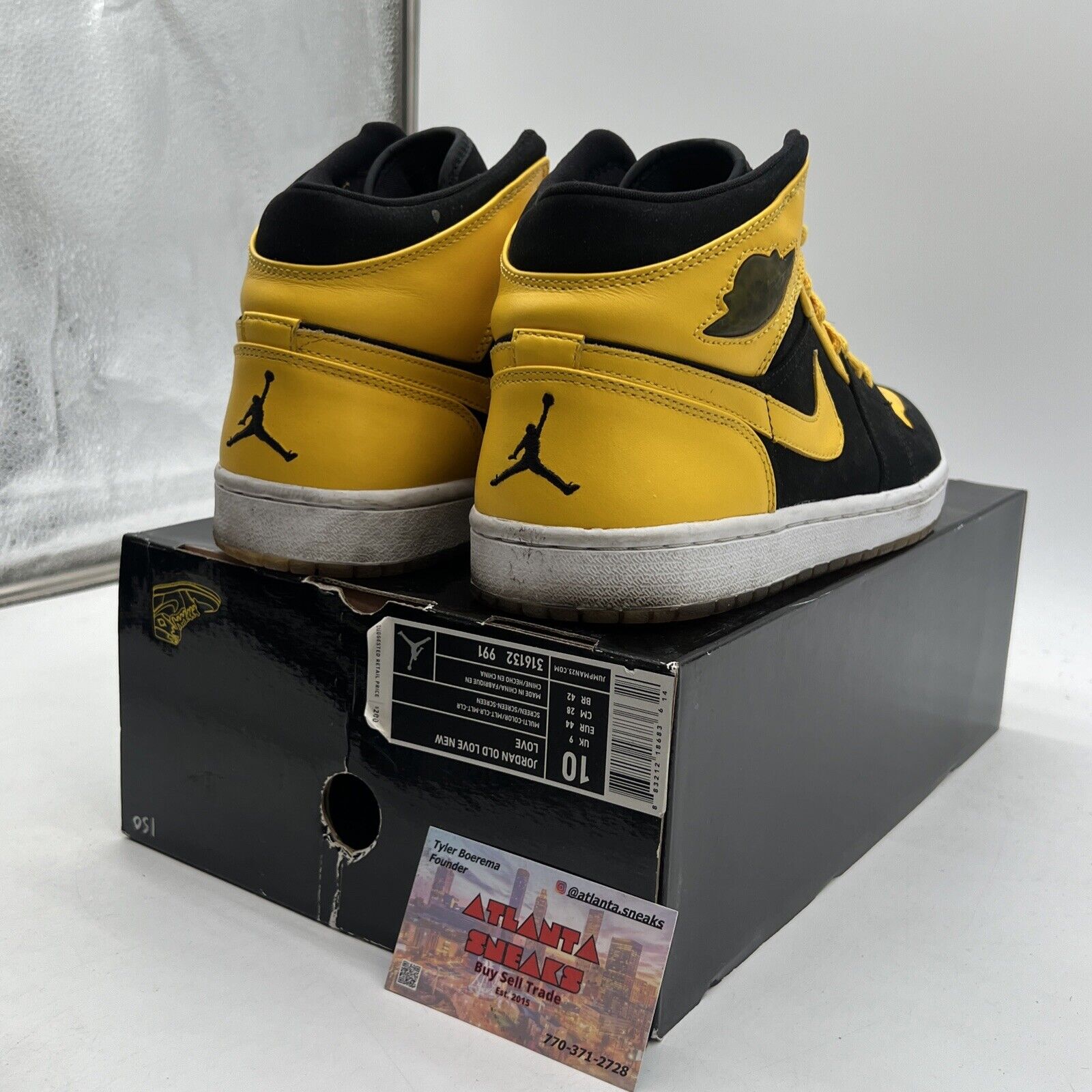 Size 10 - Air Jordan 1 Retro New Love Black Yellow (136085-072)