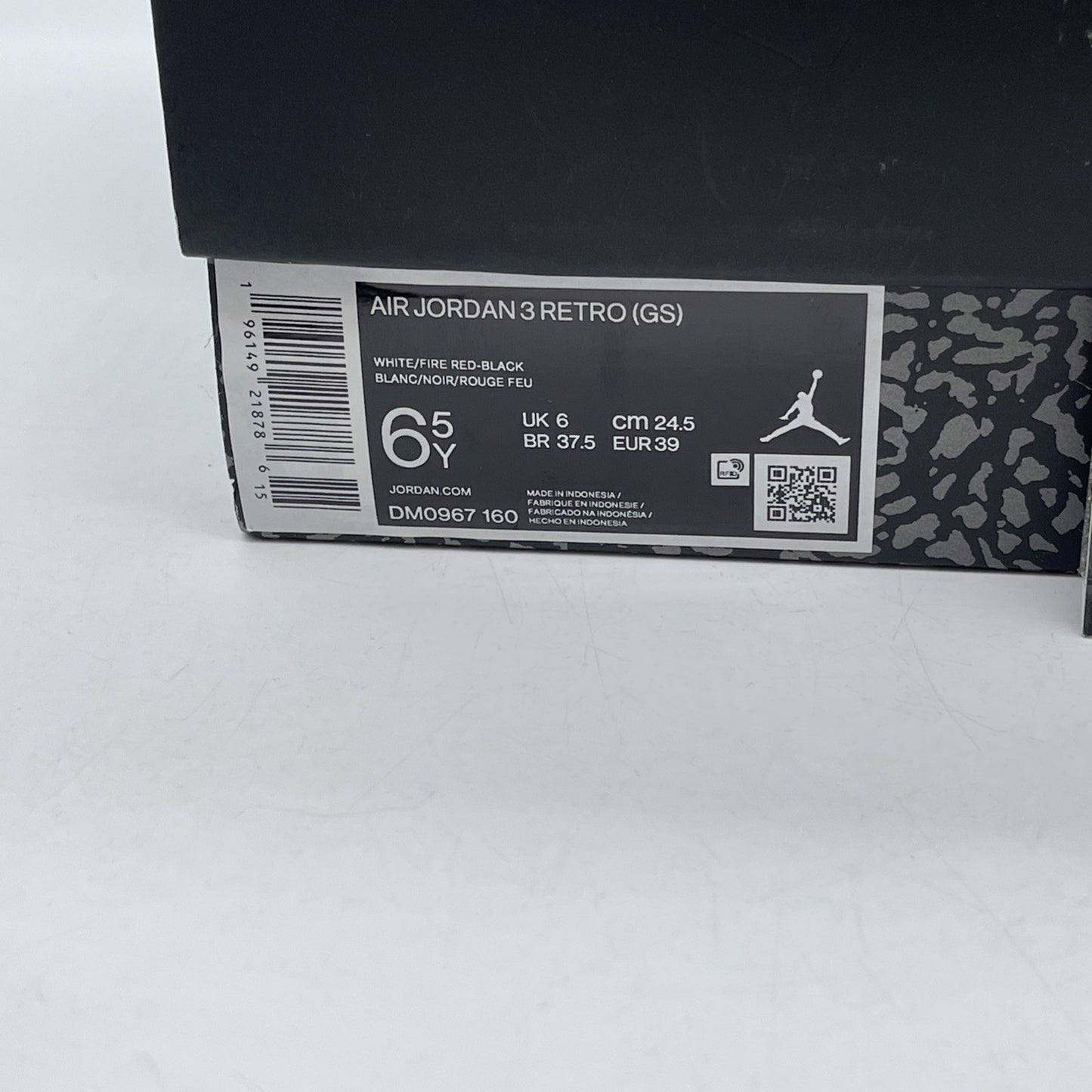 Size 6.5Y  (GS) - Jordan 3 Retro 2022 Mid Fire Red Grey White (DM0967-160)