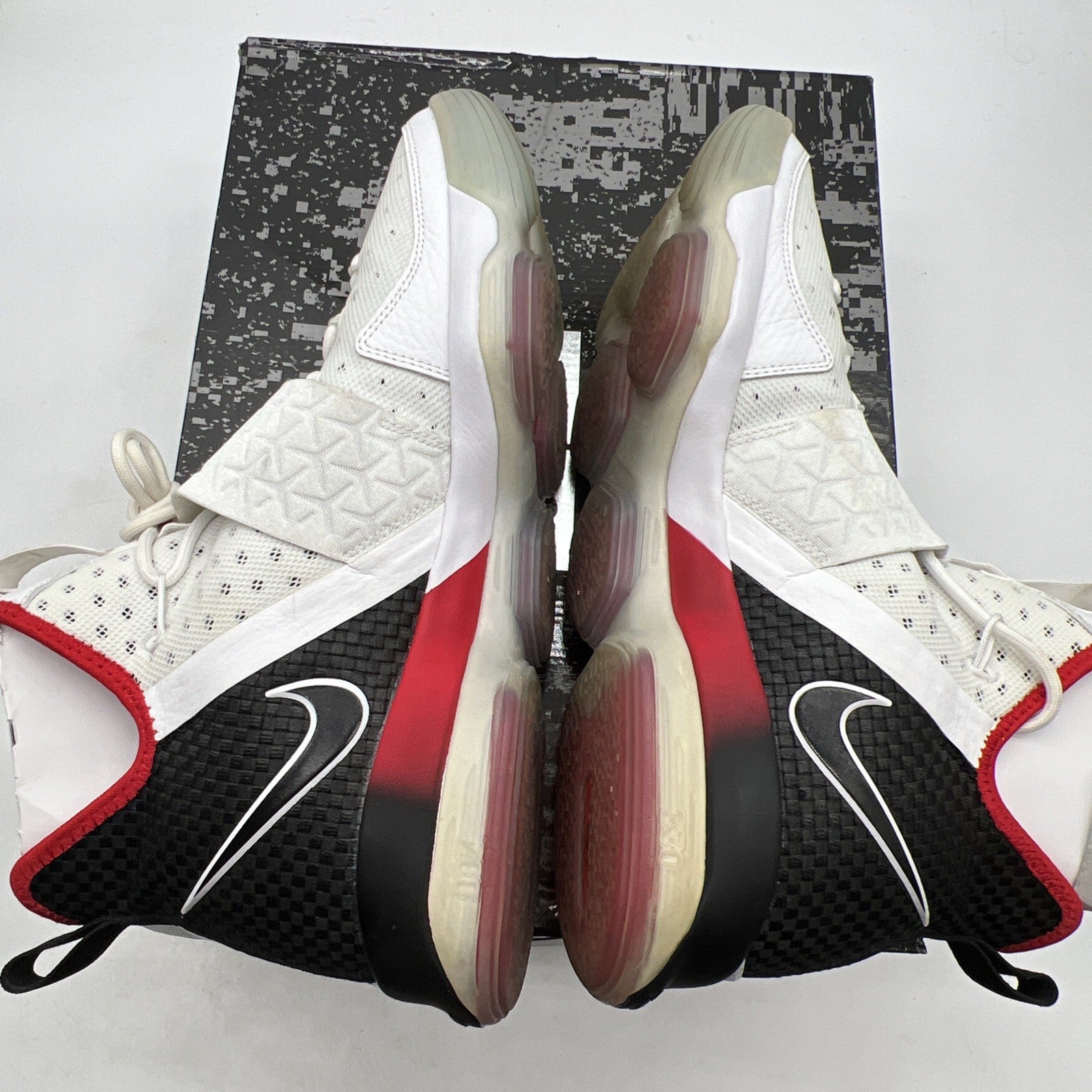 Size 13 - Nike LeBron 14 Flip the Switch (852405-103)
