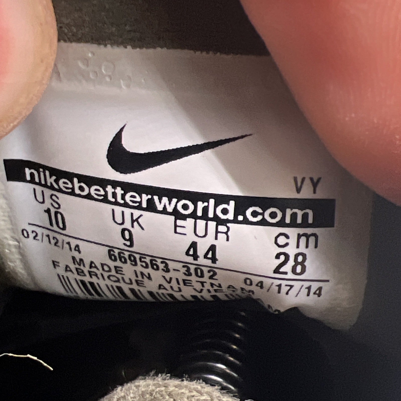 Size 10 - Nike Lunar Stefan Janoski Green (669563-302)