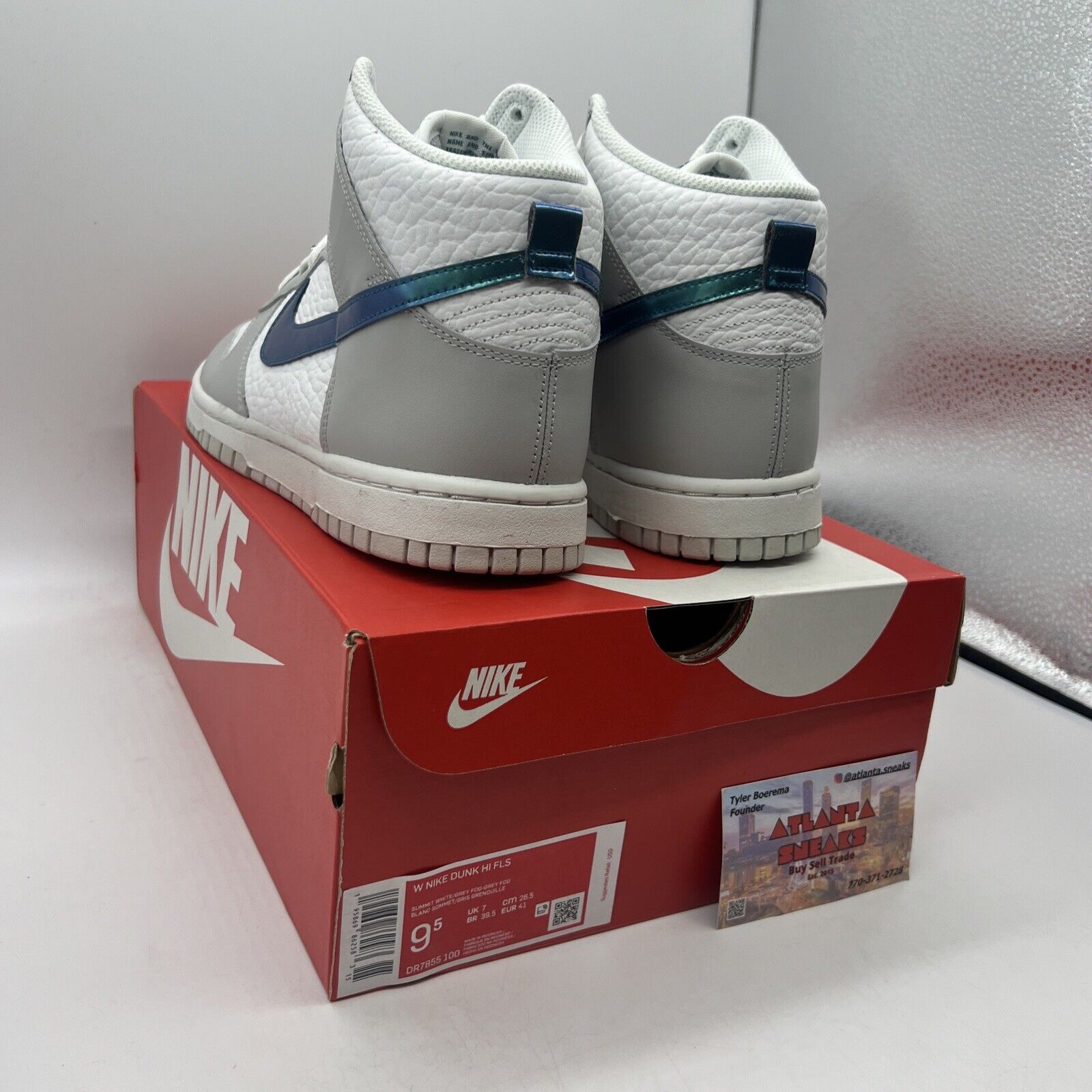 Size 9.5 - Wmns Nike Dunk High FLS Brand New Og All White Grey