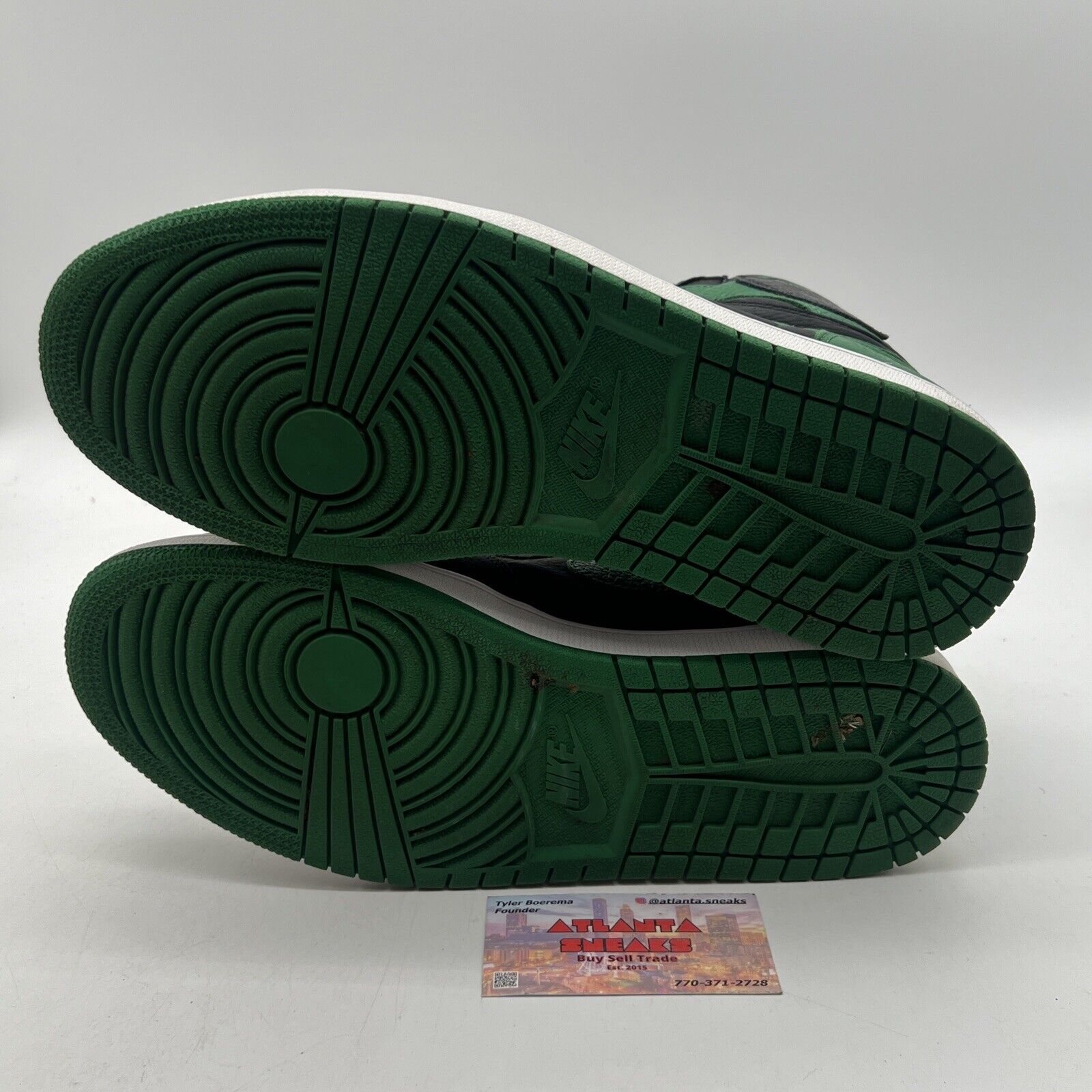 Size 11 - Jordan 1 Retro OG High Pine Green 2.0 Black Green Leather (555088-030)