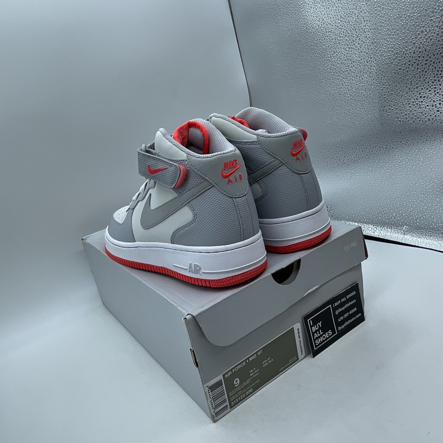 Size 9 - Nike Air Force 1 '07 Mid Pure Platinum Crimson (315123-030)